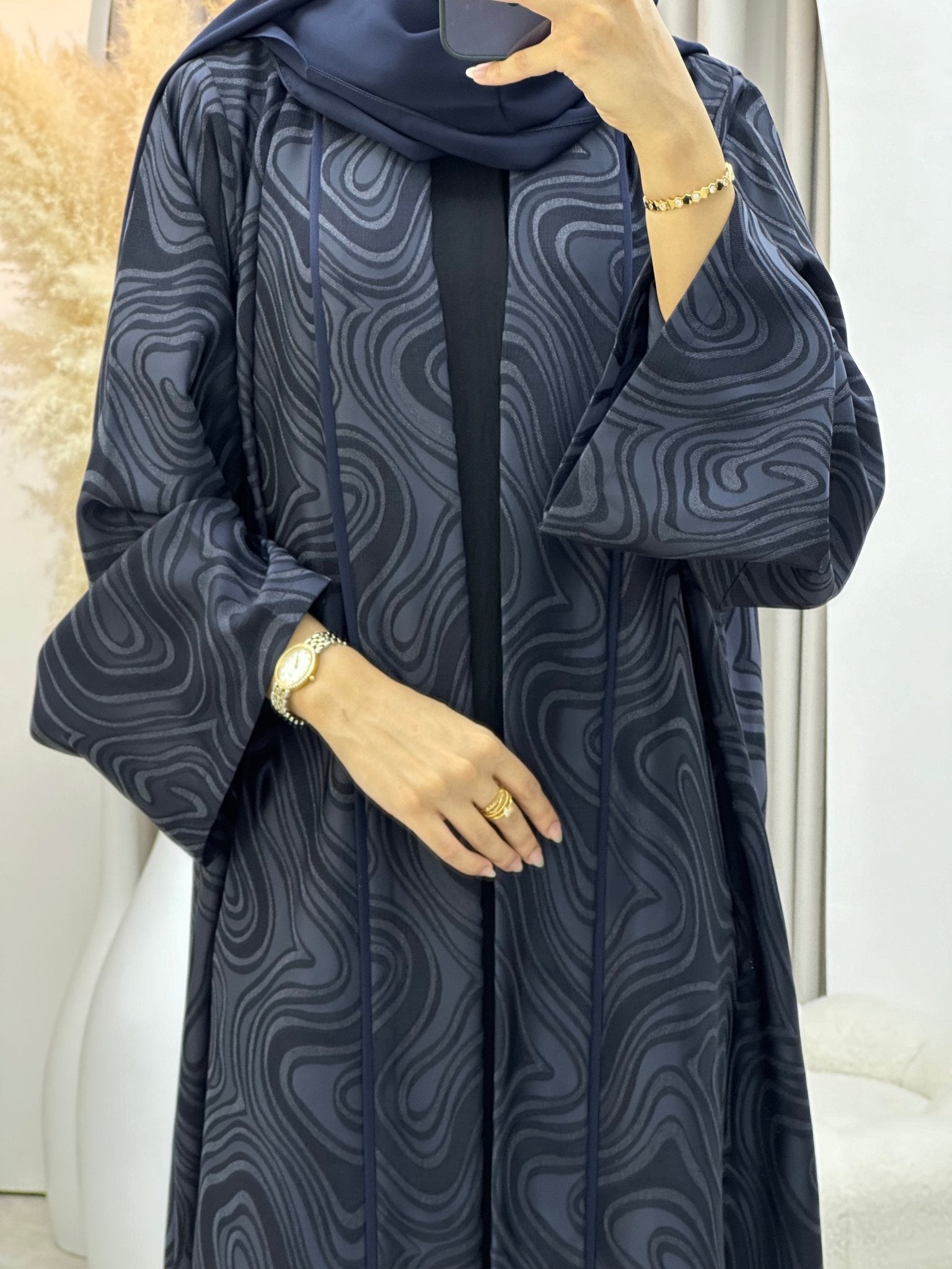 C 0291 - 03 Navy Blue Marble Abaya