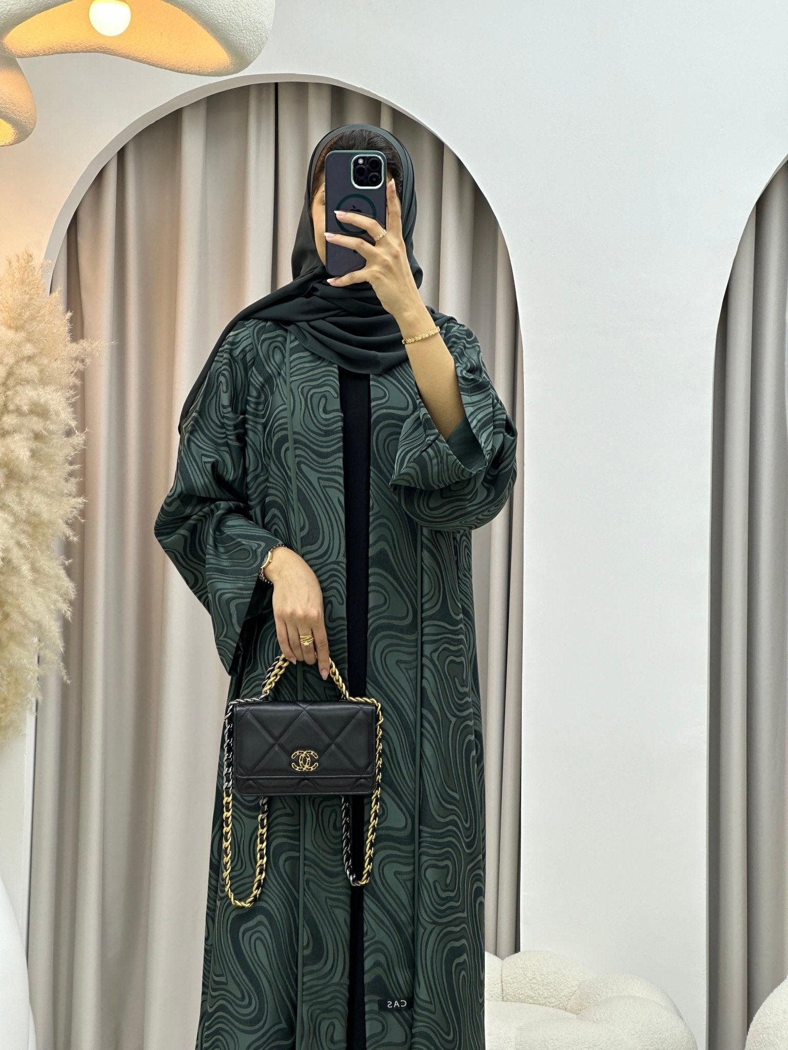 C 0291 - 04 Olive Marble Abaya