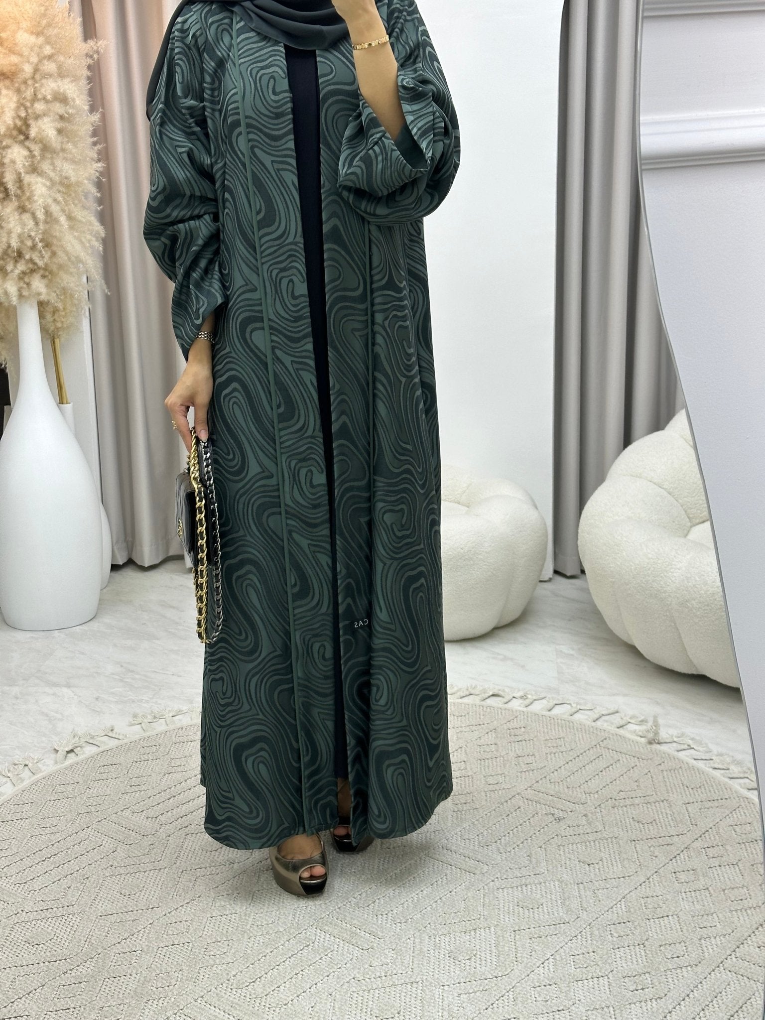 C 0291 - 04 Olive Marble Abaya