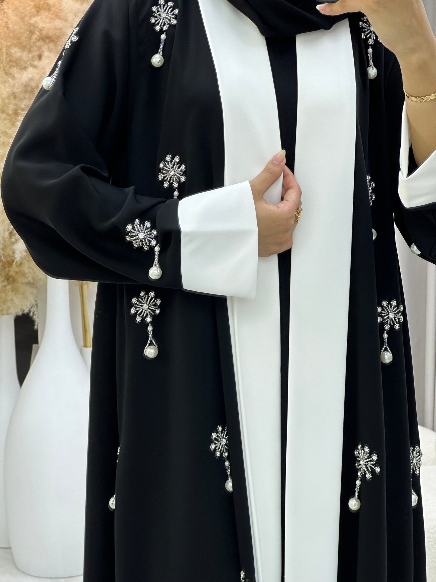 C 0293 White Black Pearl Abaya