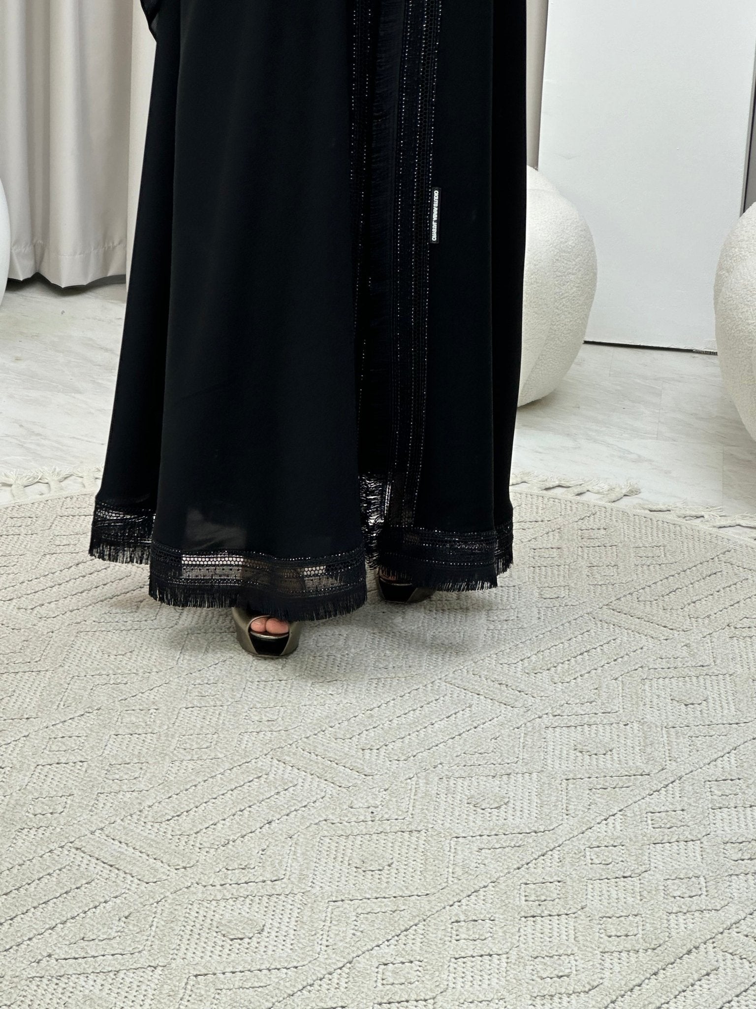 C 0302 Black Lace Abaya