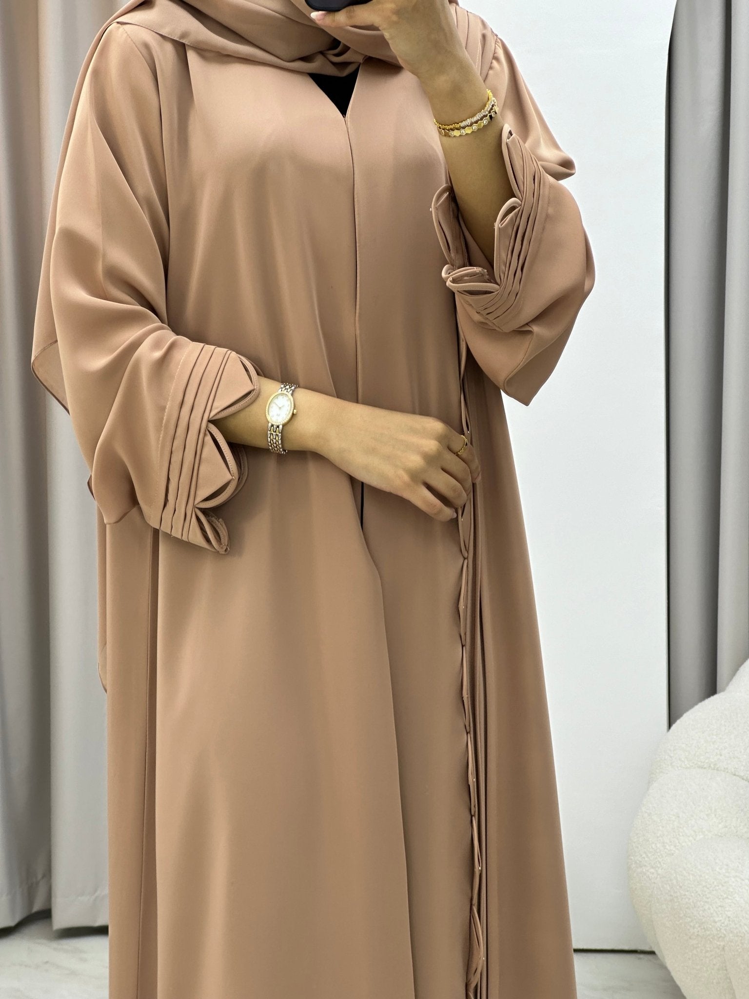 C 0305 Beige Nada Abaya