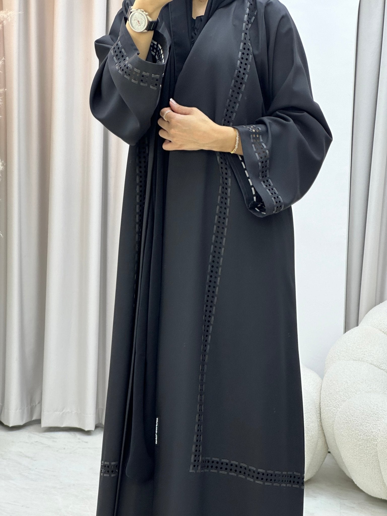 C 0313 Black Abaya