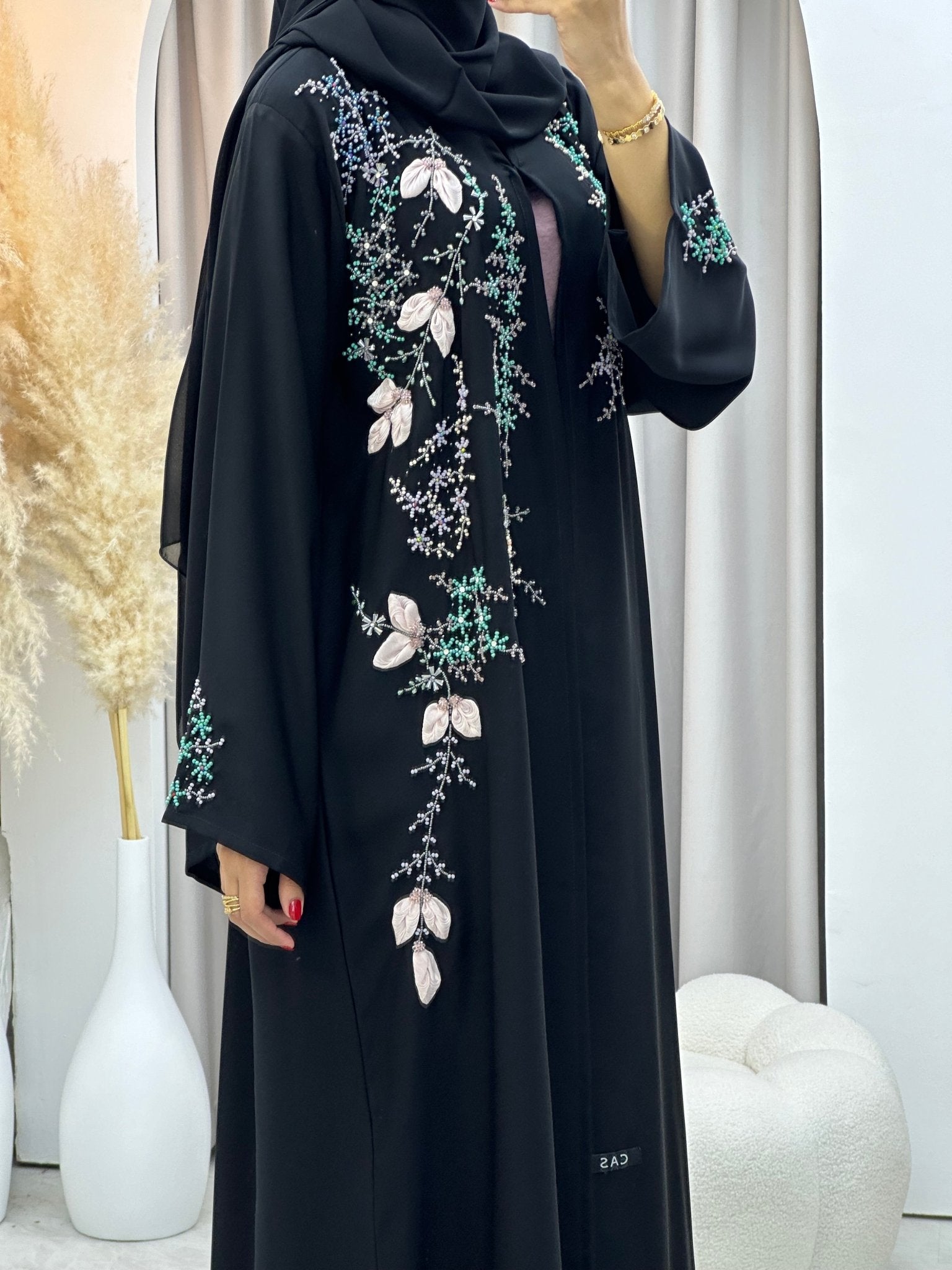 C 0326 Black Abaya