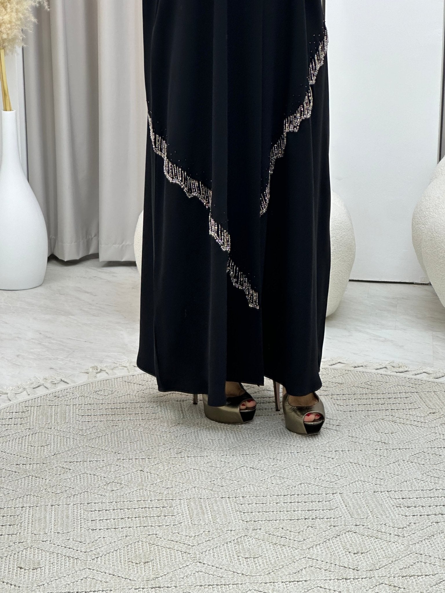 C 0327 Black Abaya