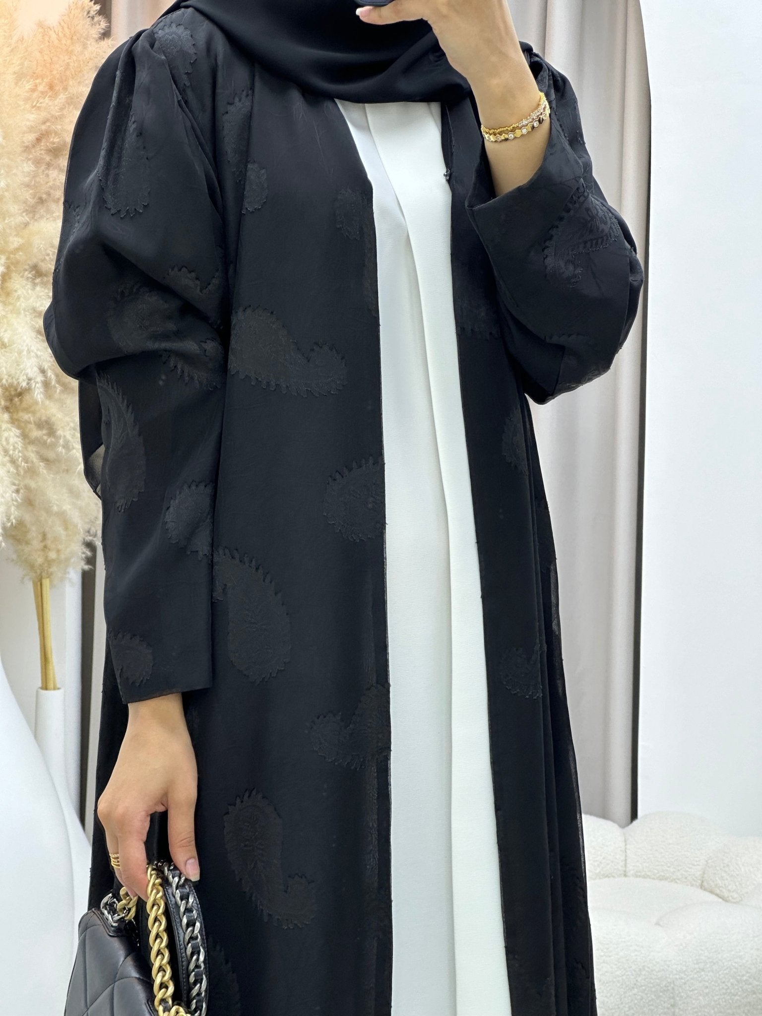 C 0330 Black Abaya