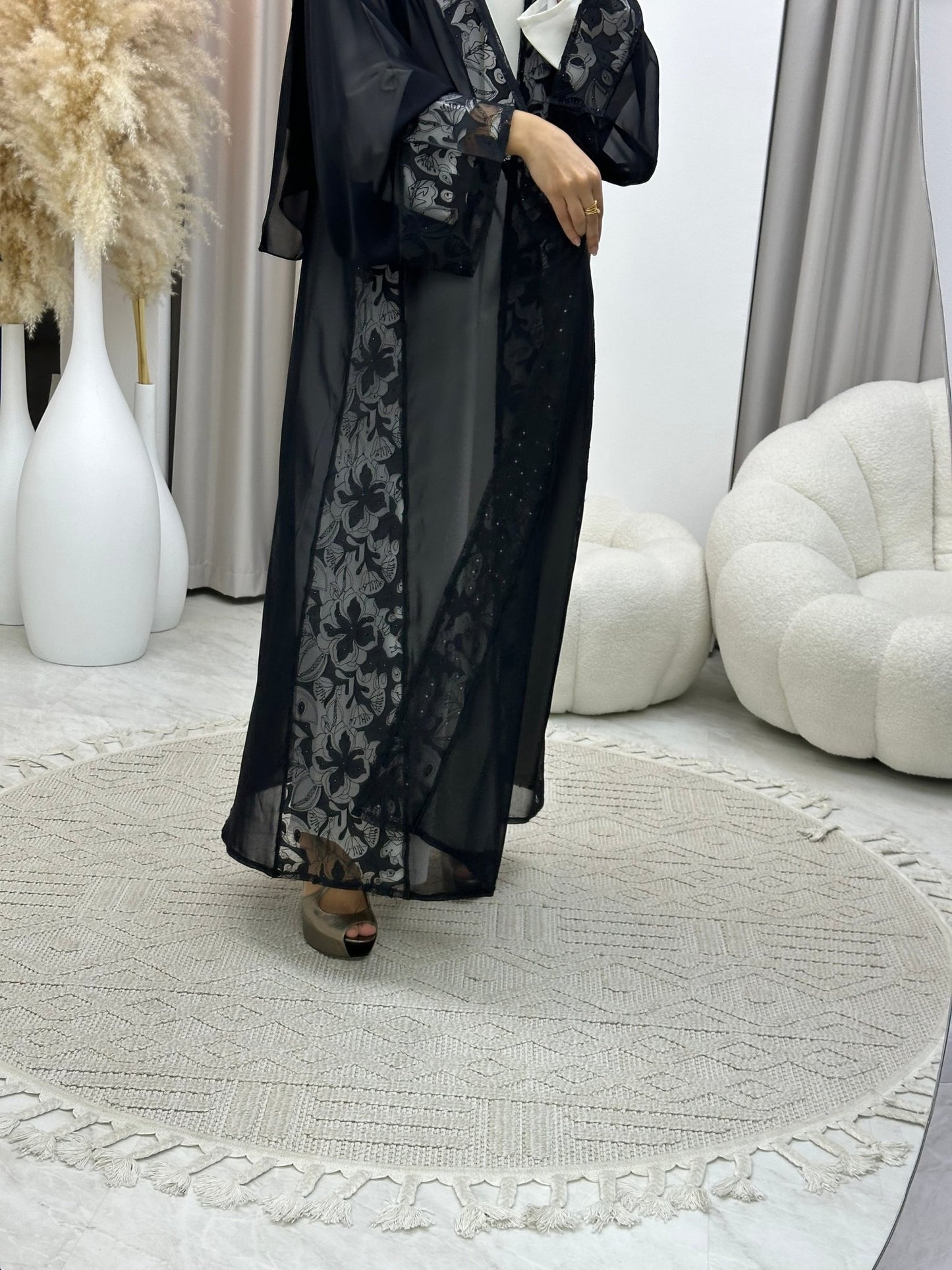 C 0334 Black Abaya