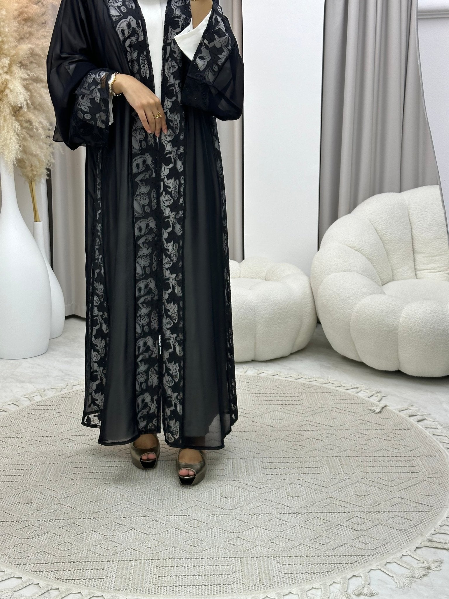 C 0334 Black Abaya