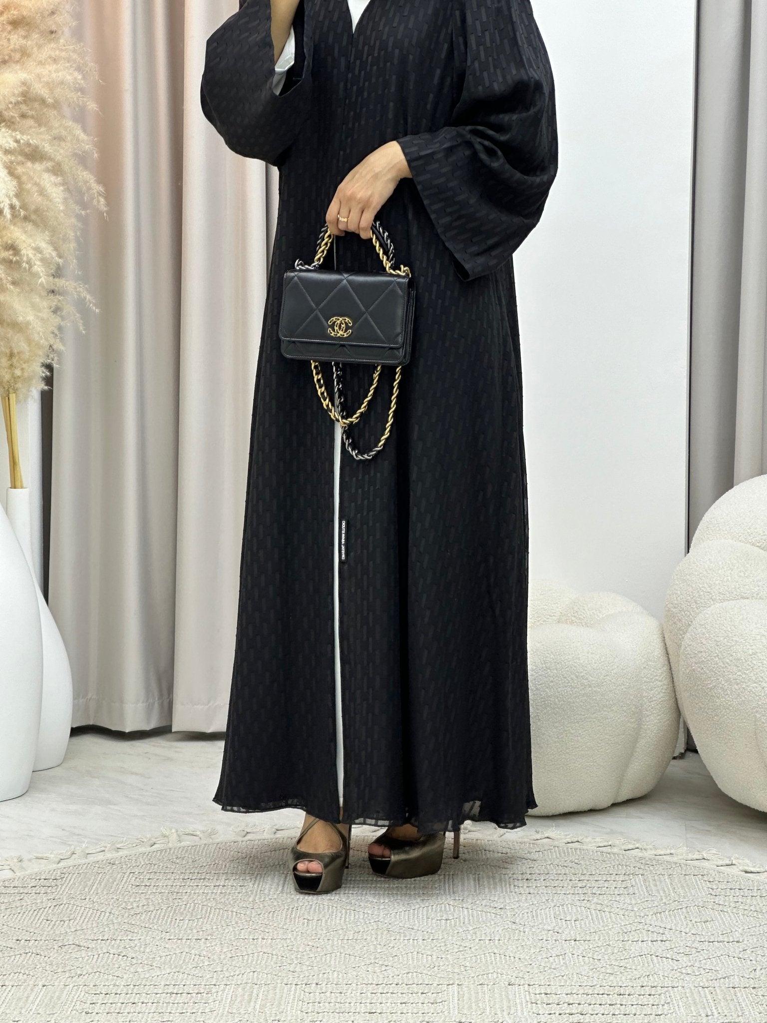 C 0335 Black Abaya