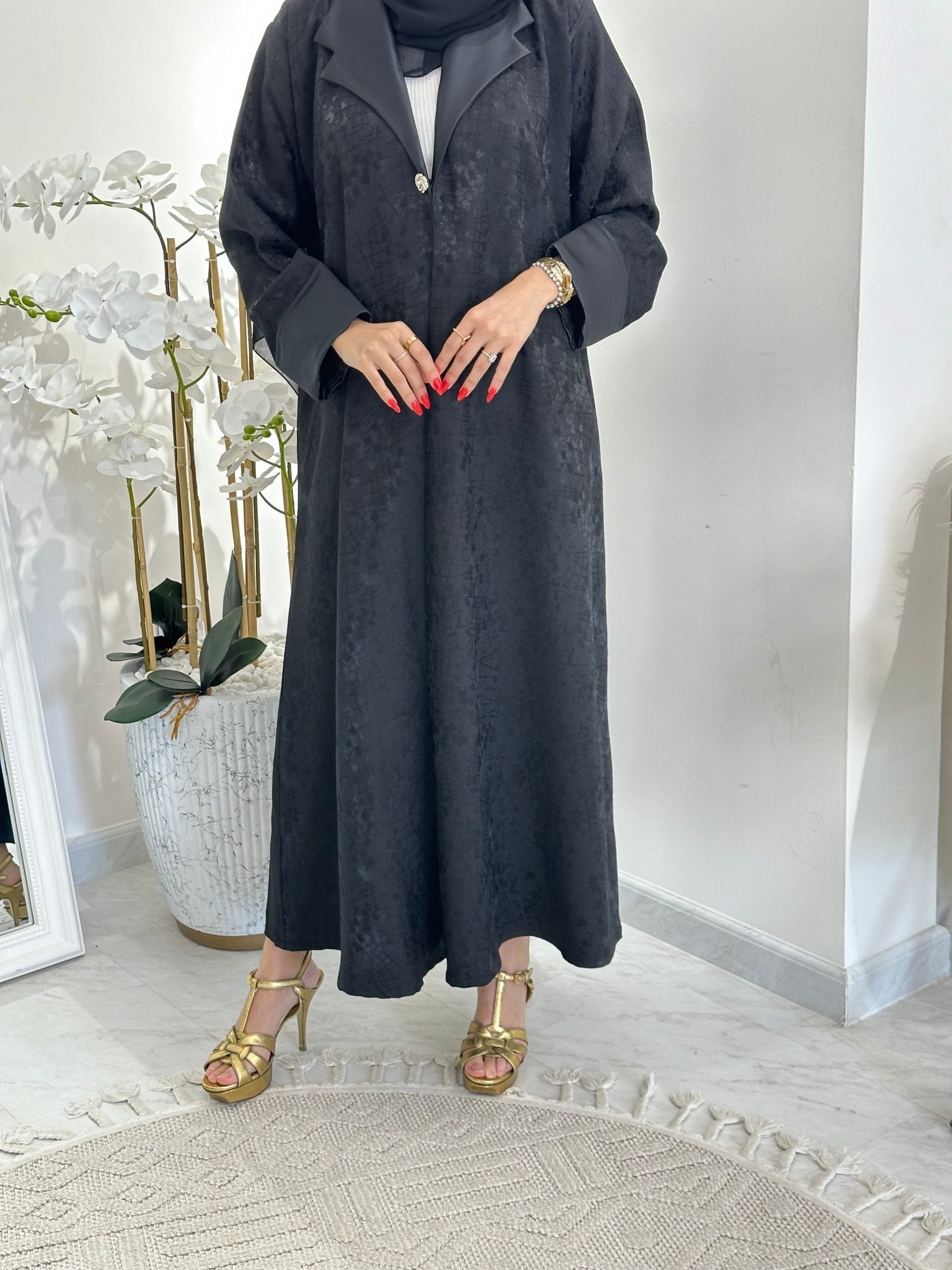 C 0340 Black Abaya