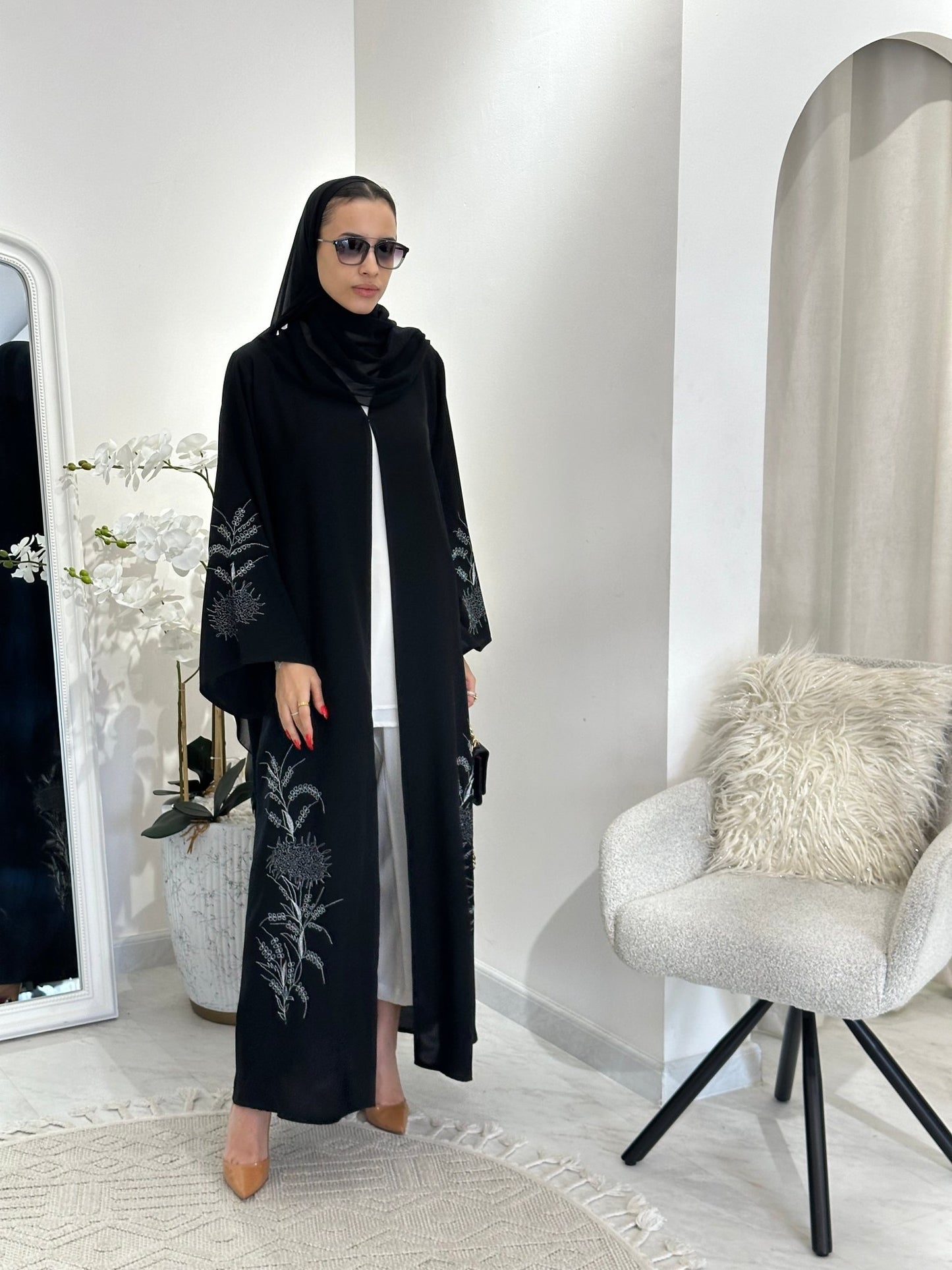 C 0351 Black Abaya