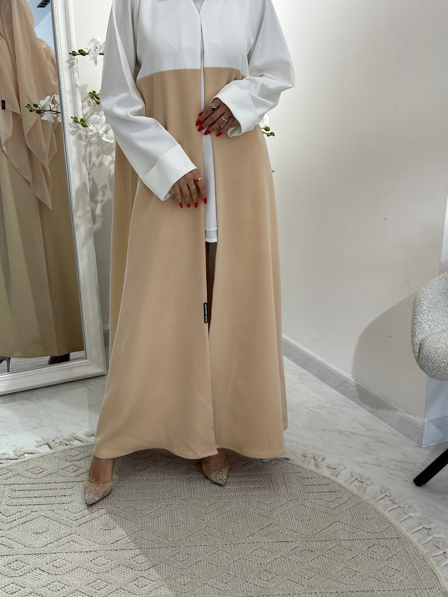 C 0355 White Cream Abaya