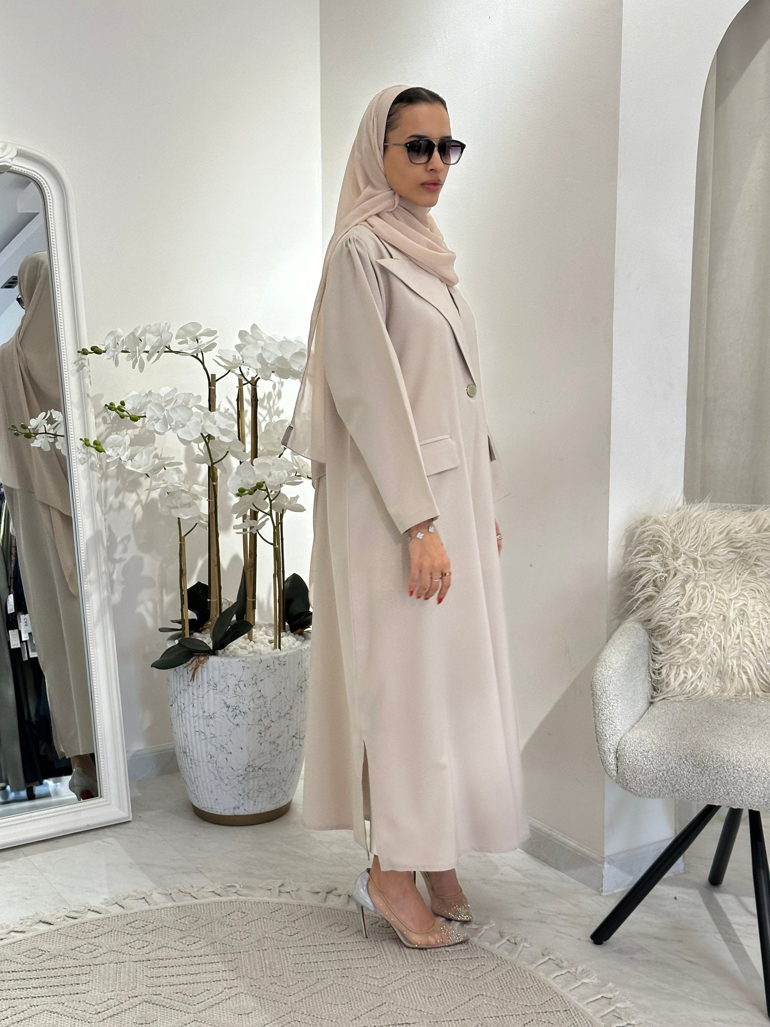 C 0357 Cream Coat Abaya