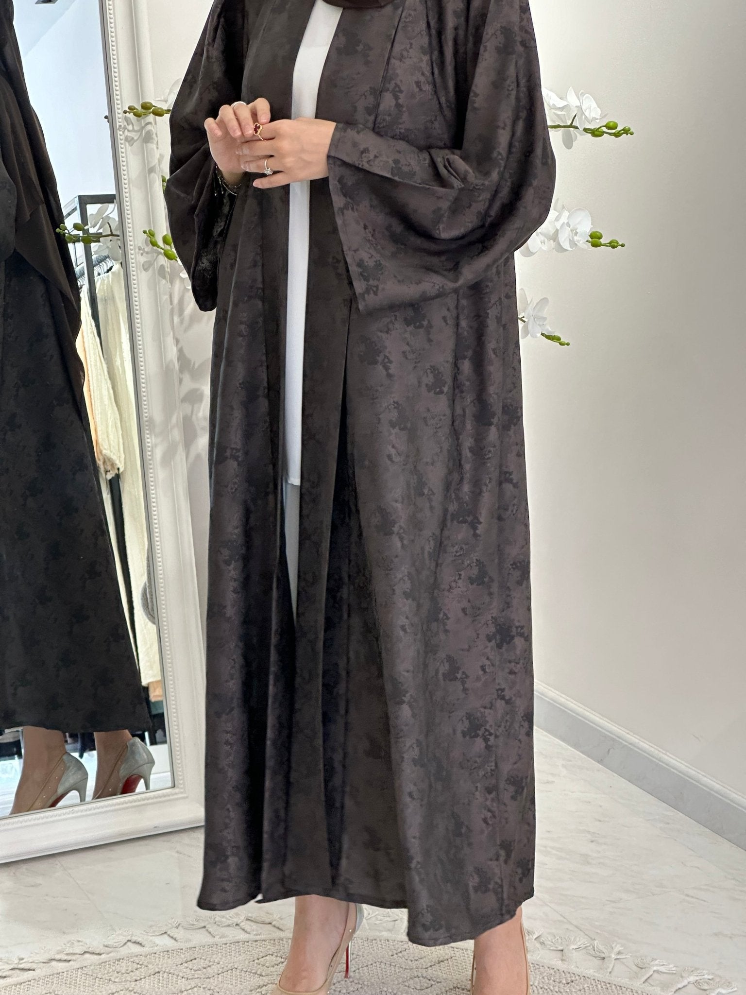 C 0370 - 02 Printed Brown Abaya