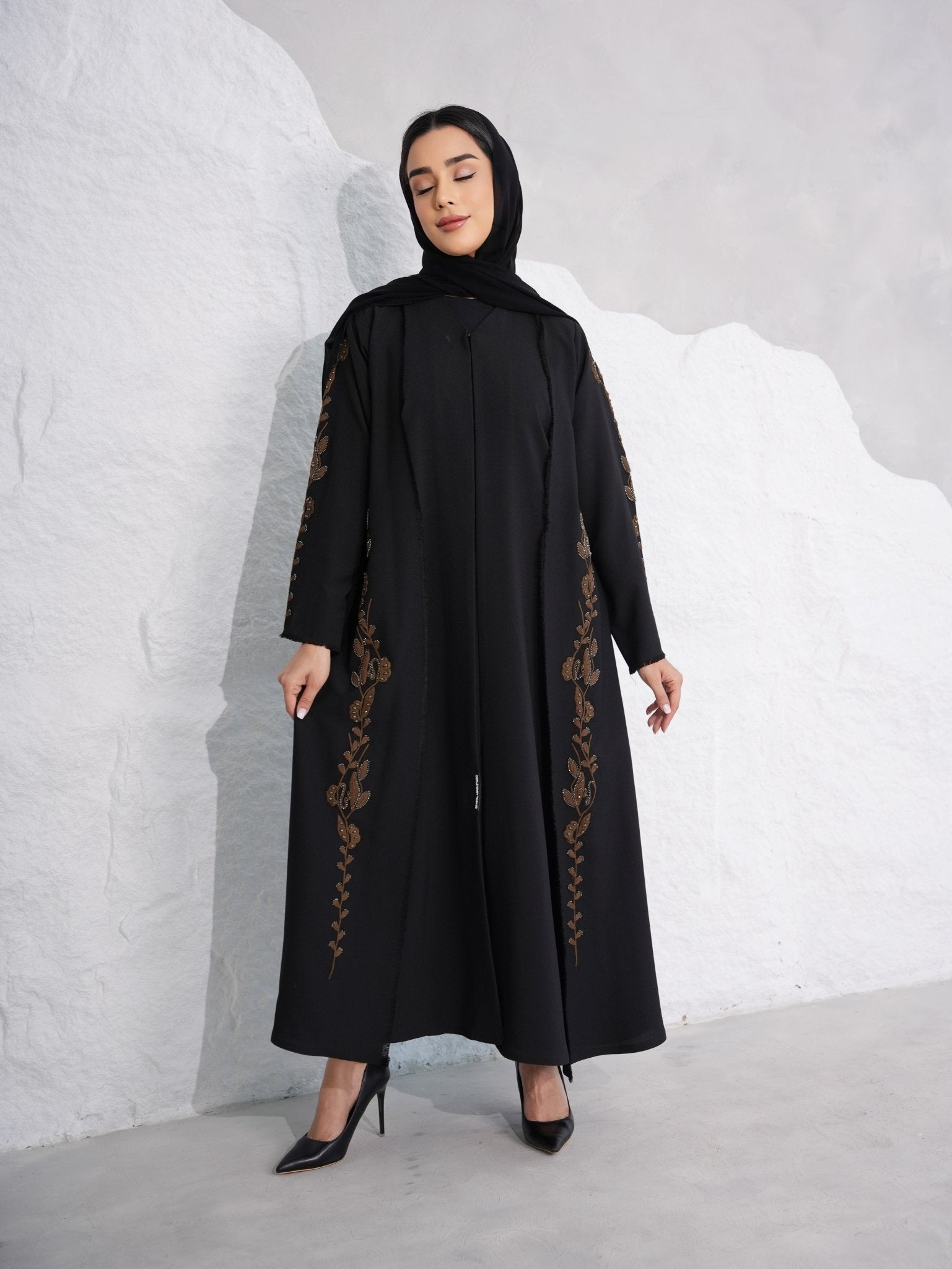 C 0382 Black Abaya