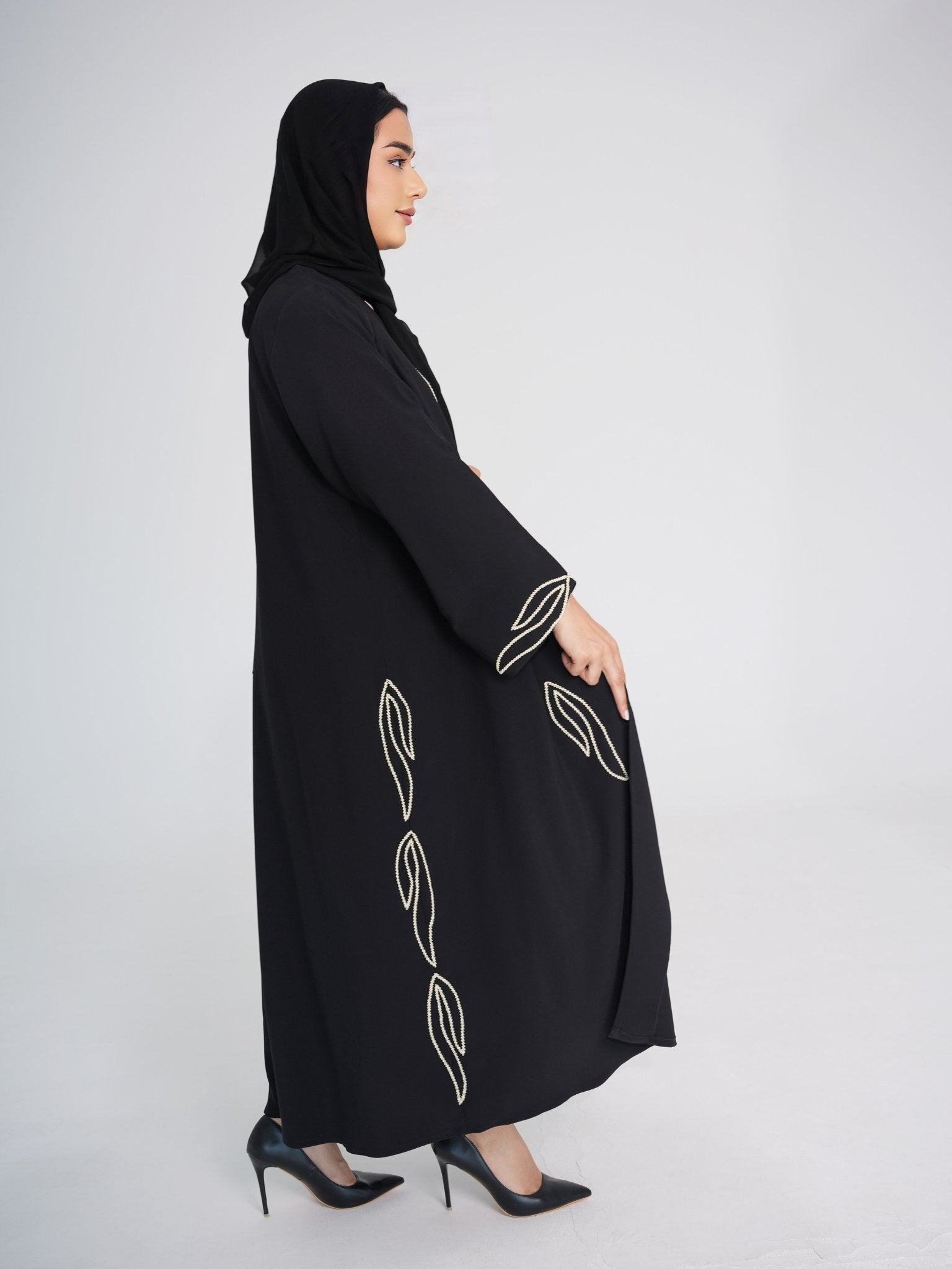 C 0386 Black Abaya