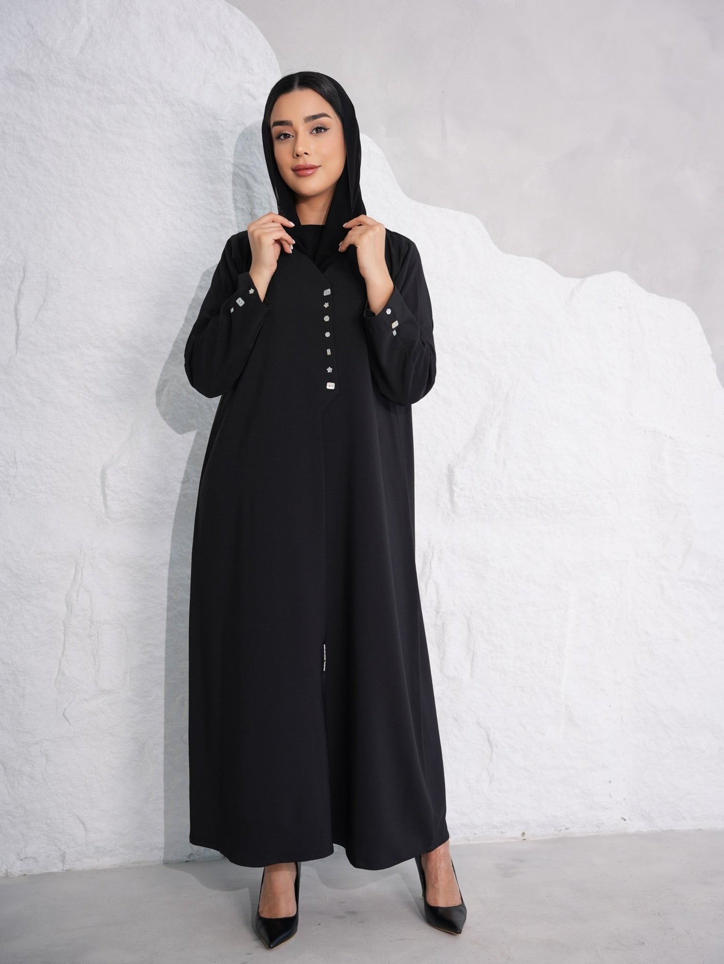 C 0389 Black Abaya