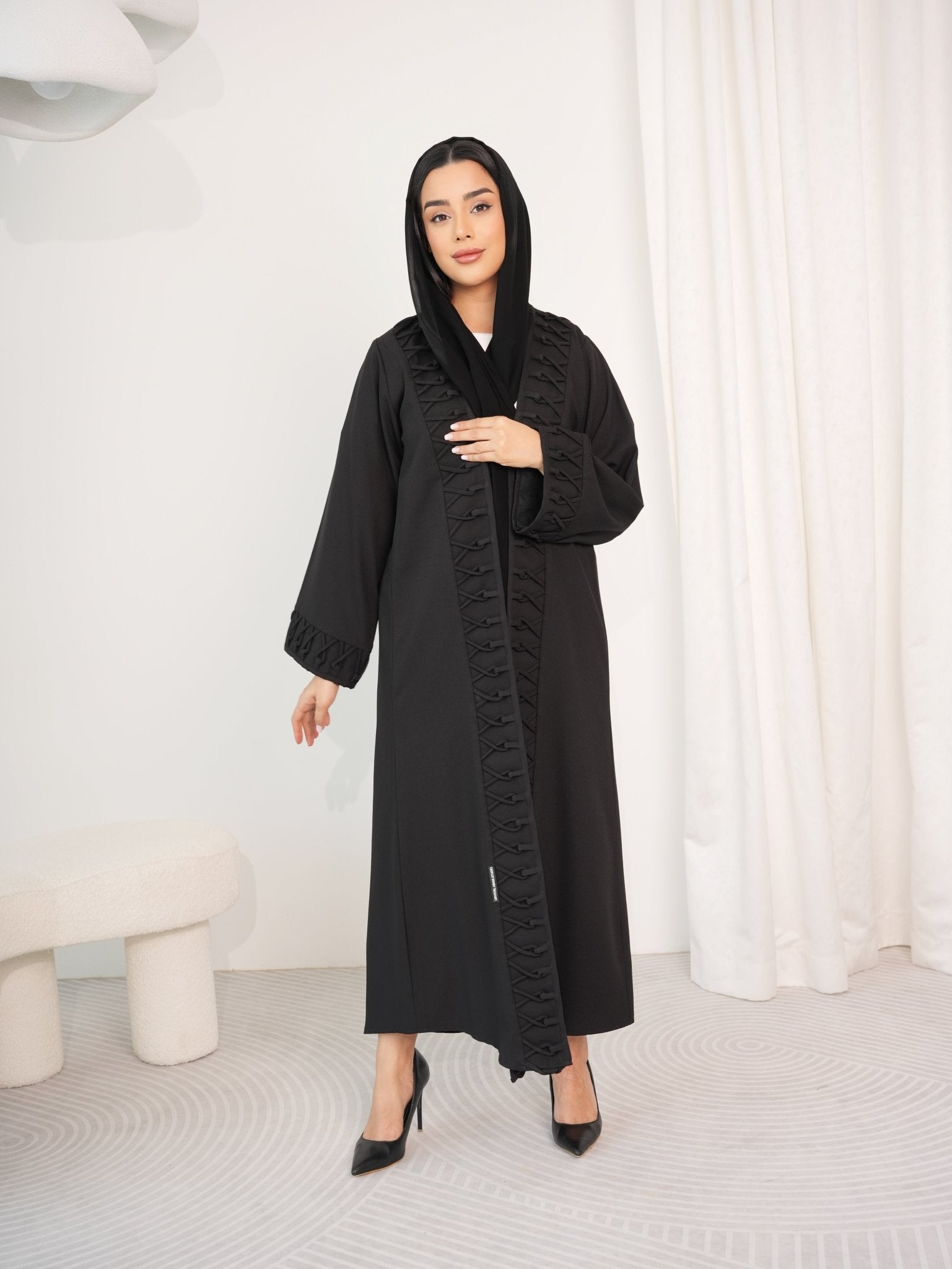 C 0390 Black Abaya