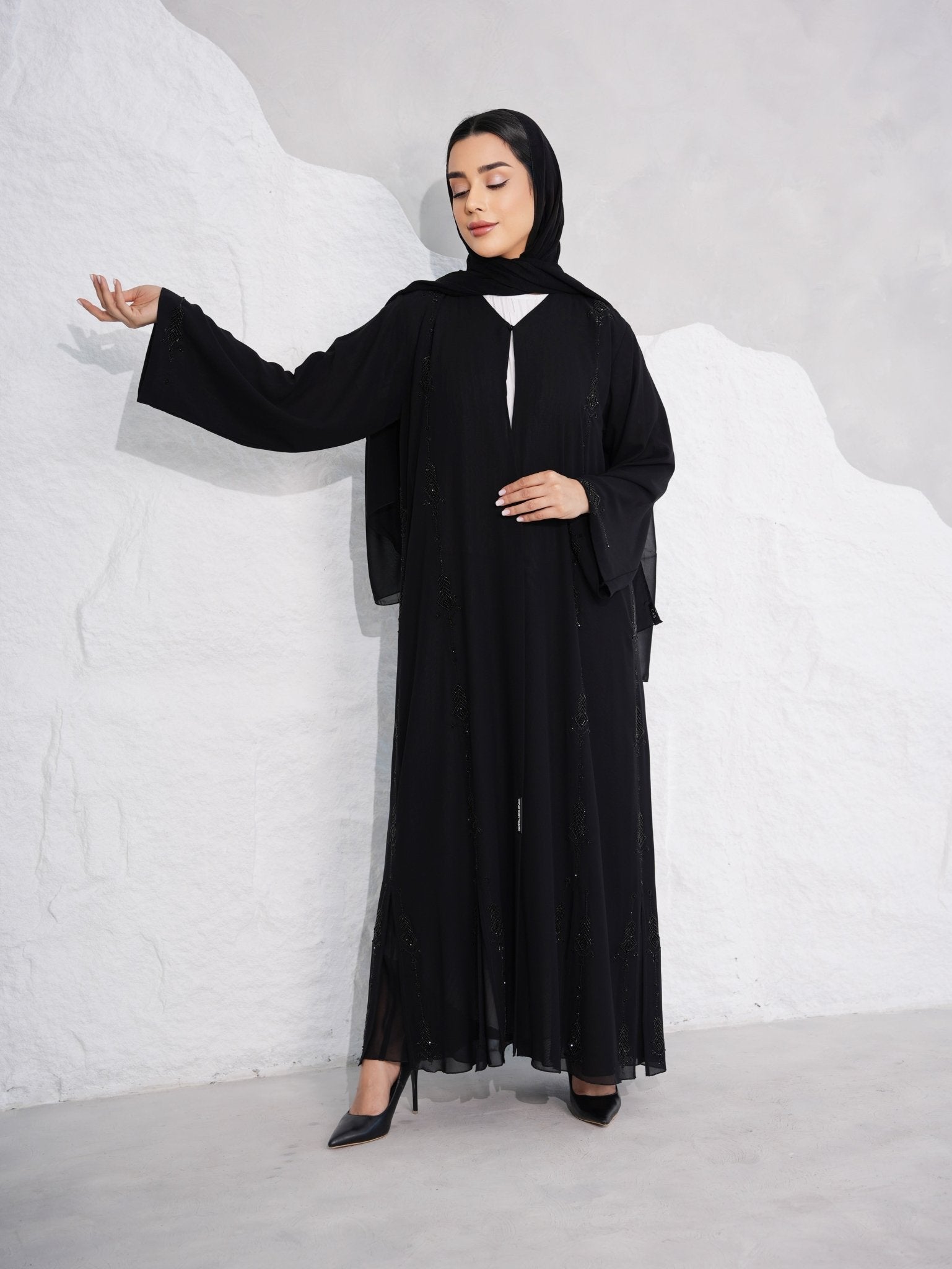 C 0396 Black Abaya