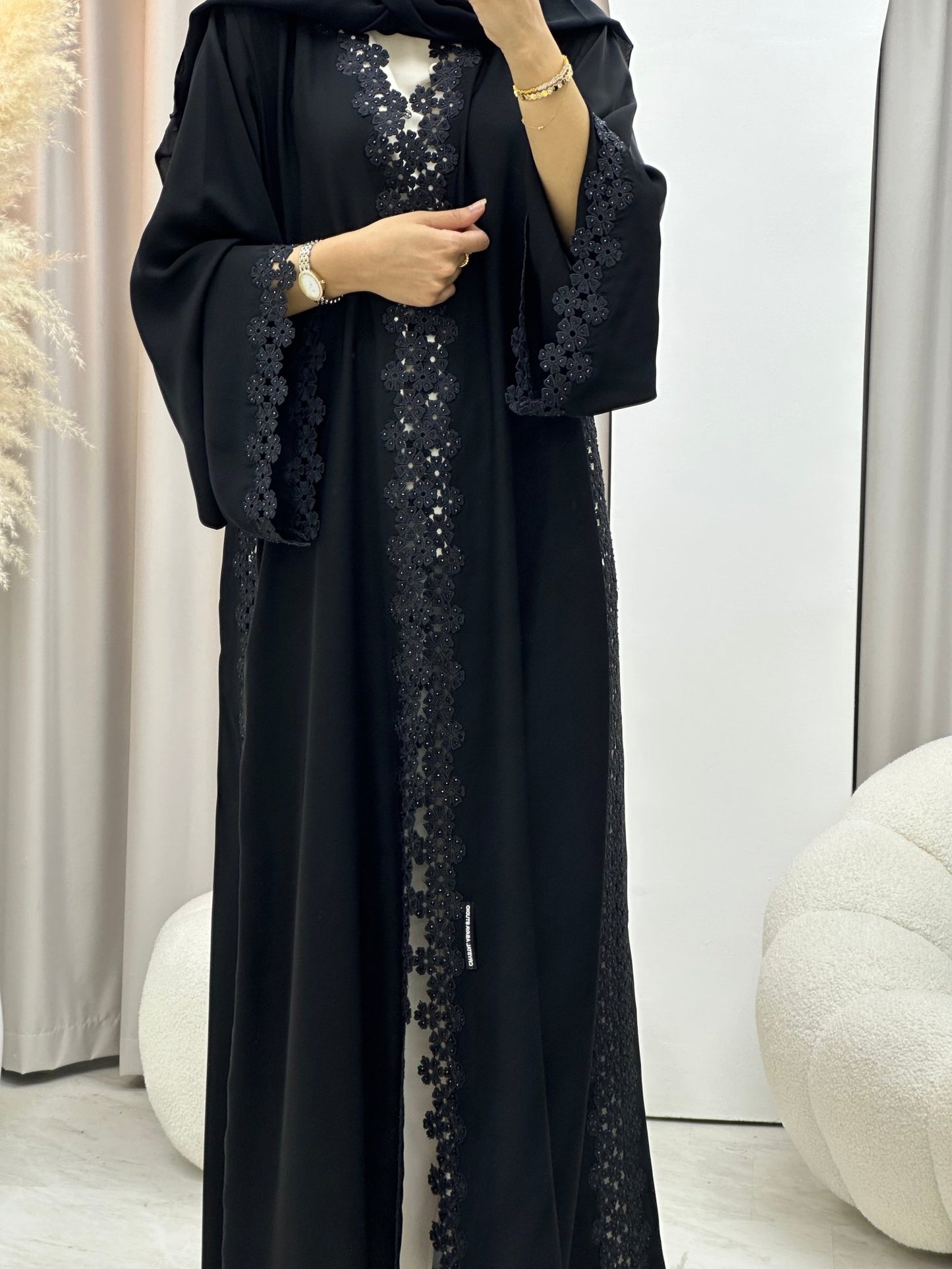 C 0413 Black Lace Abaya