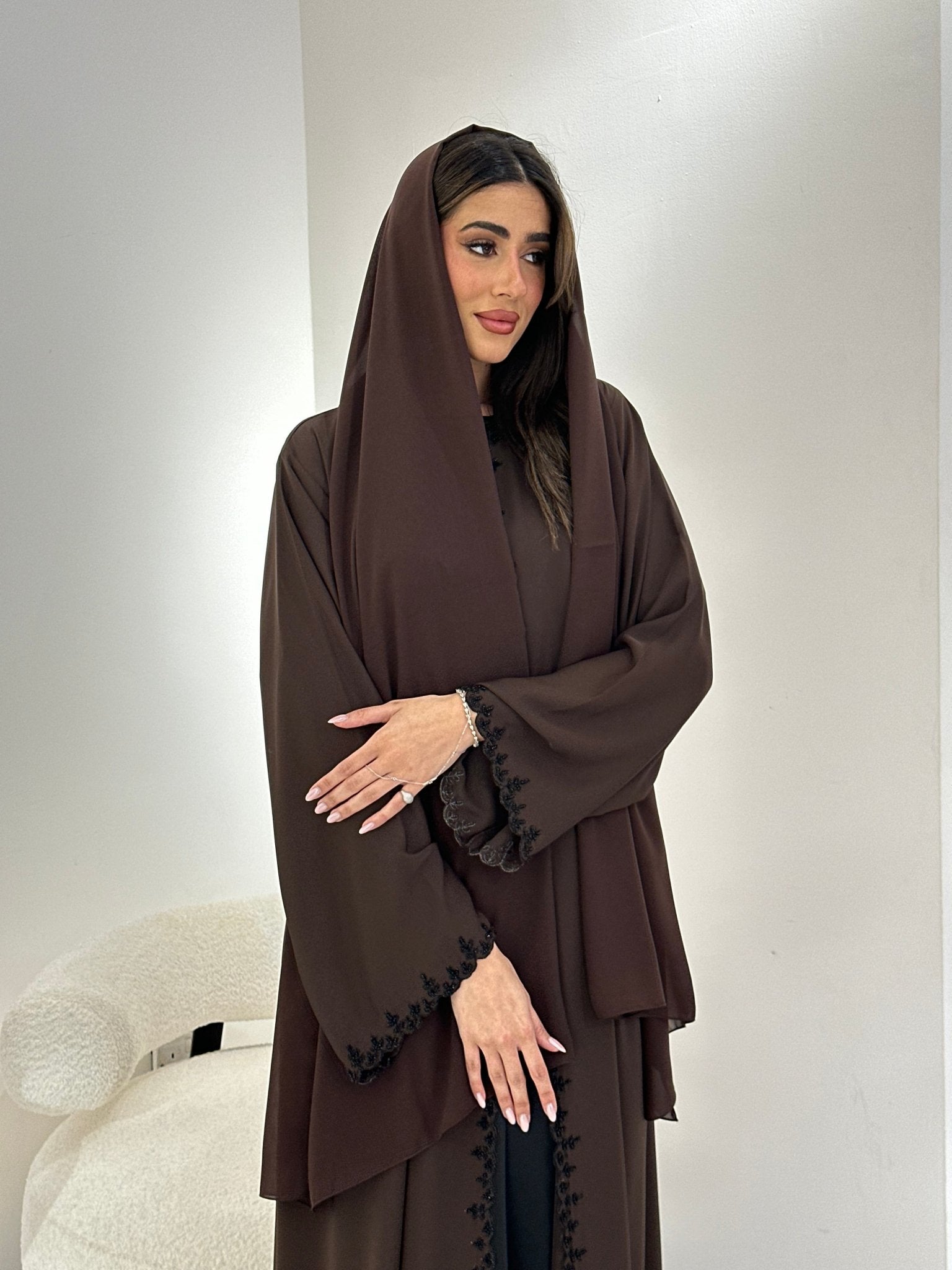 C 0419 Brown Abaya