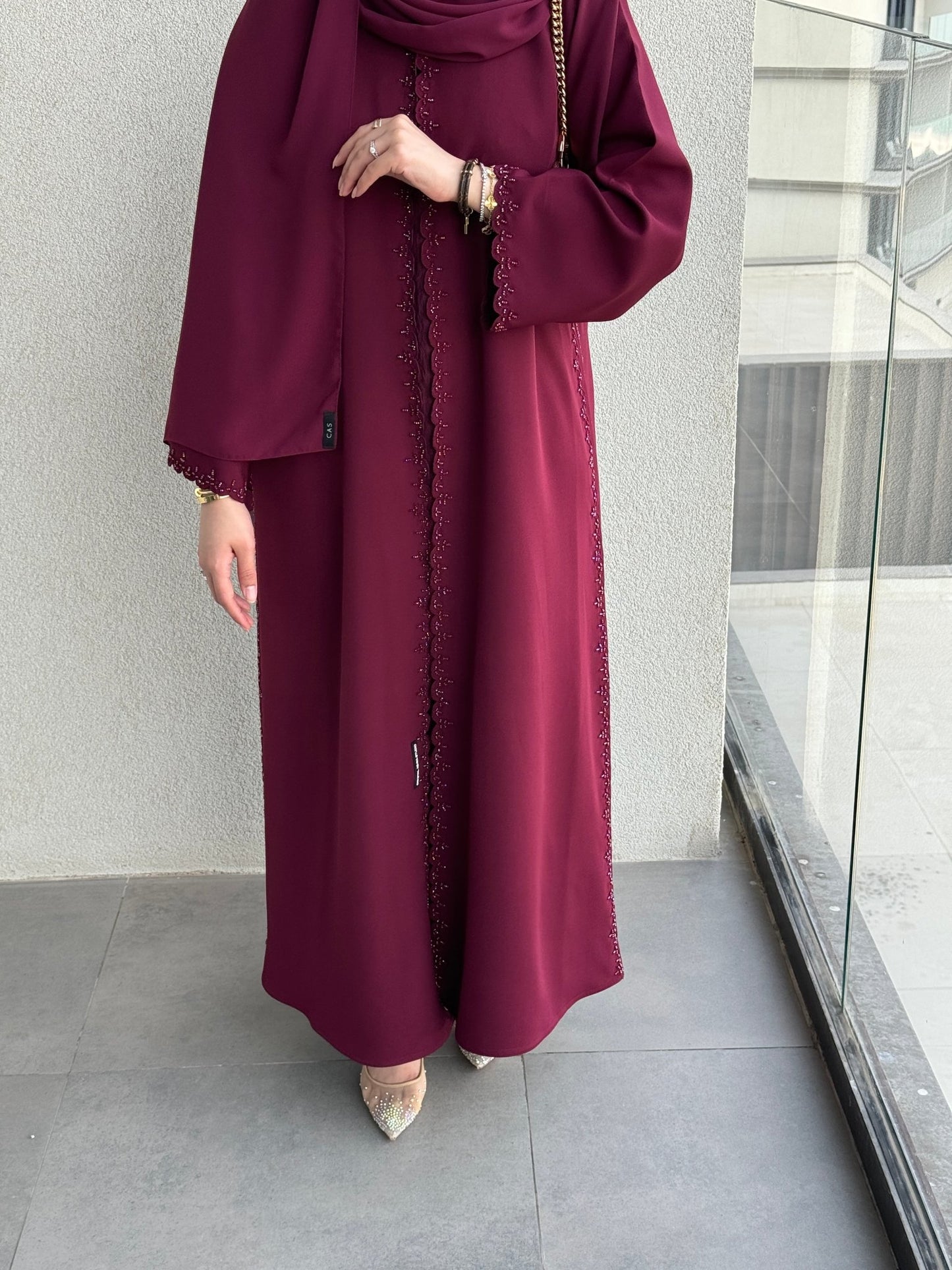 C 0419 Maroon Abaya