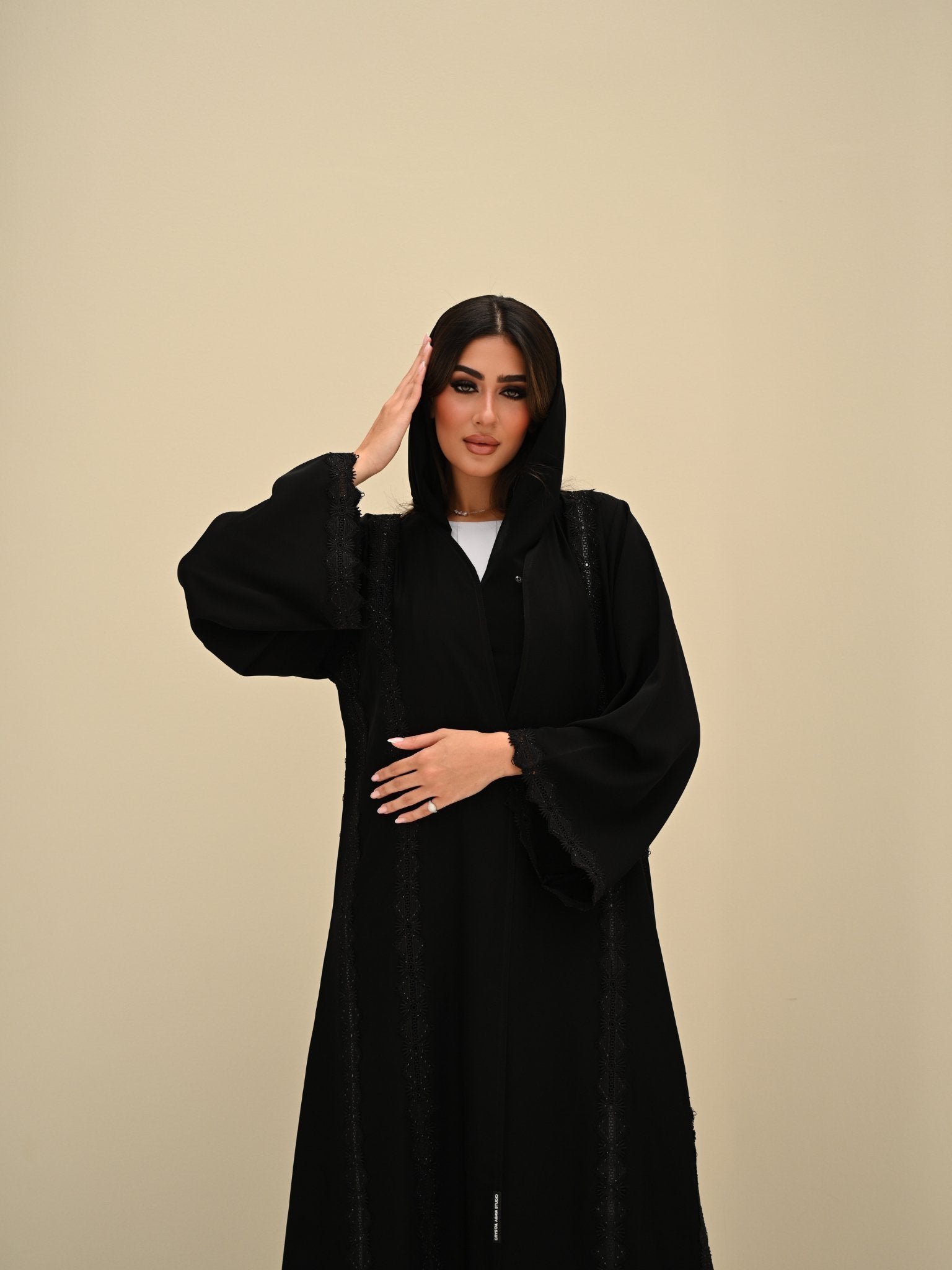 C 0420 Black Abaya