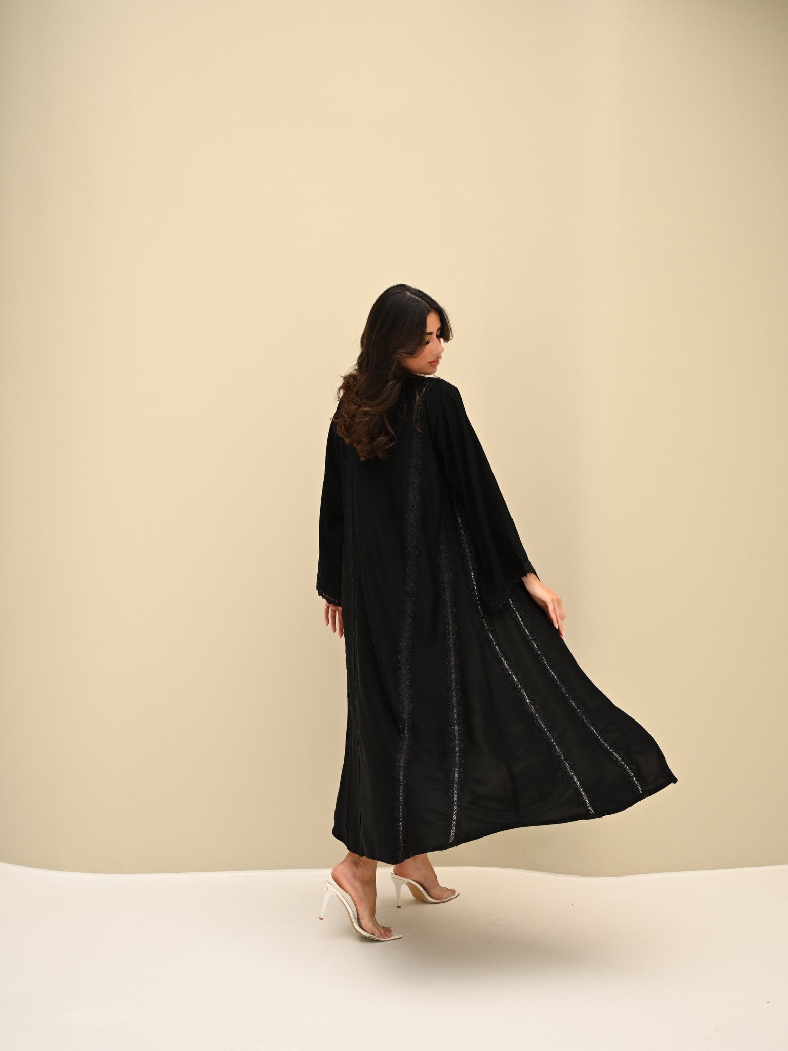 C 0420 Black Abaya