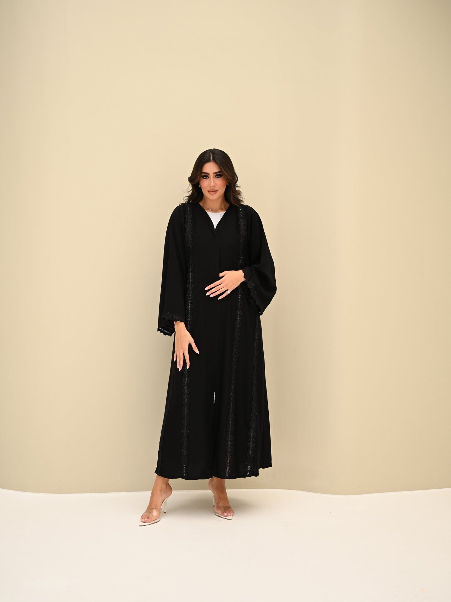 C 0420 Black Abaya