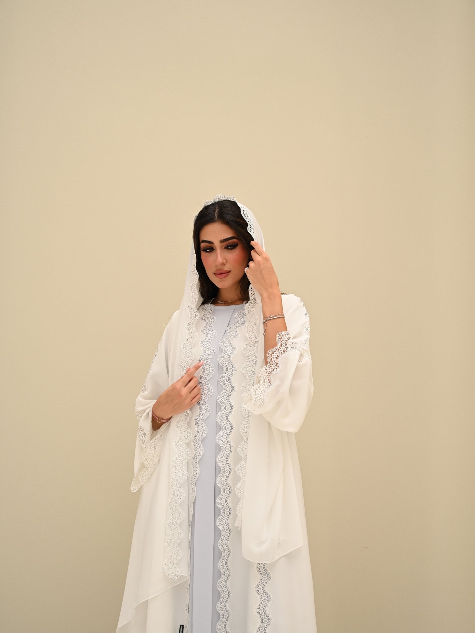 C 0422 White Lace Abaya