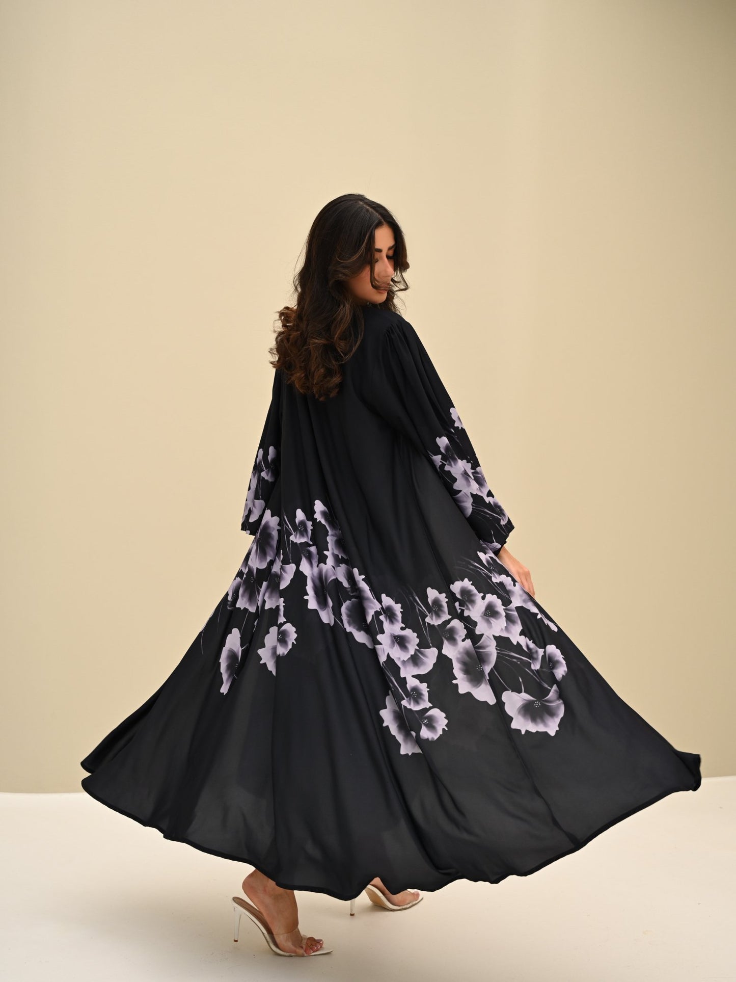 C 0425 Black Grey Printed Abaya