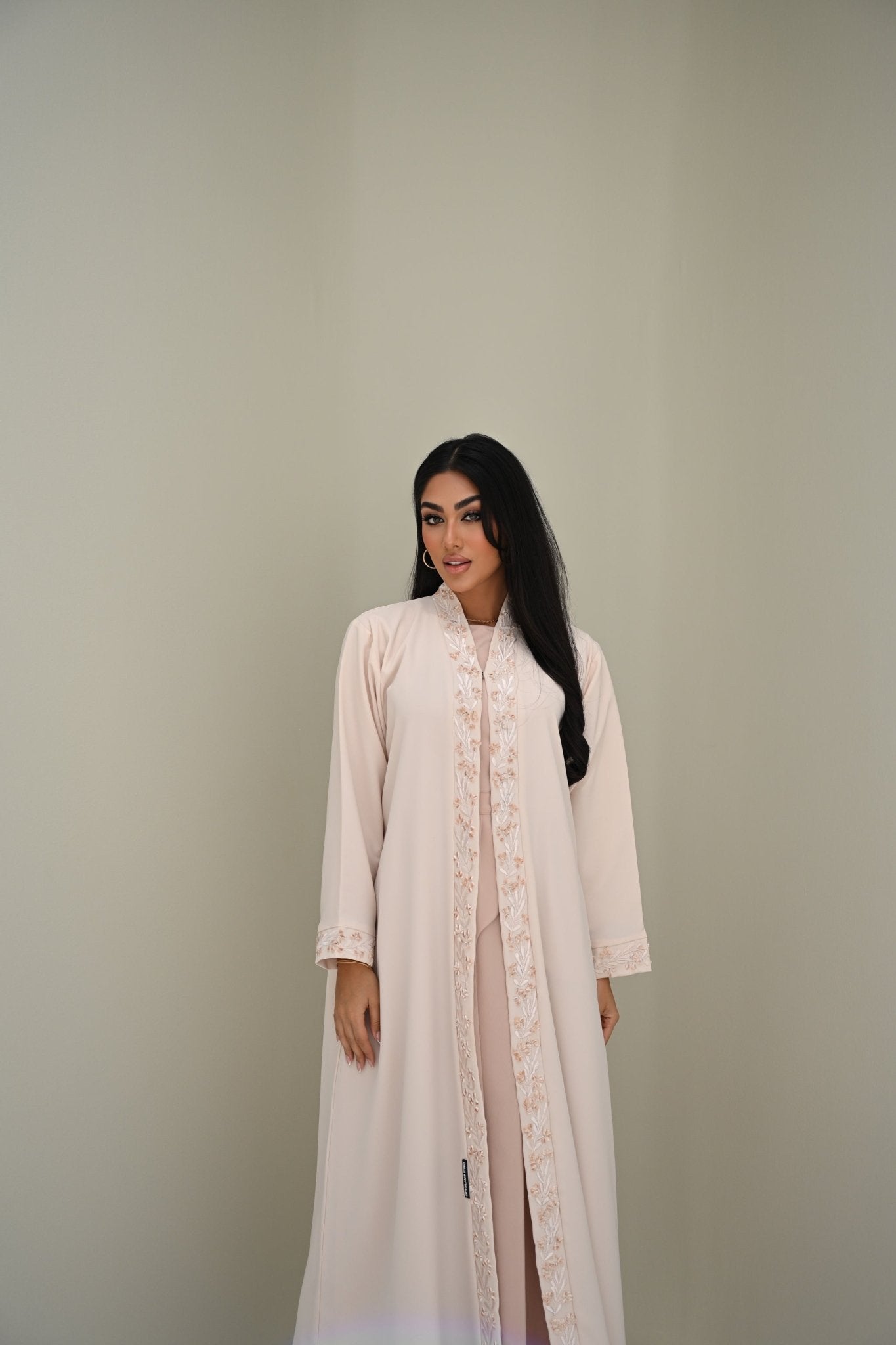 C 0500 Cream Embroidery Abaya