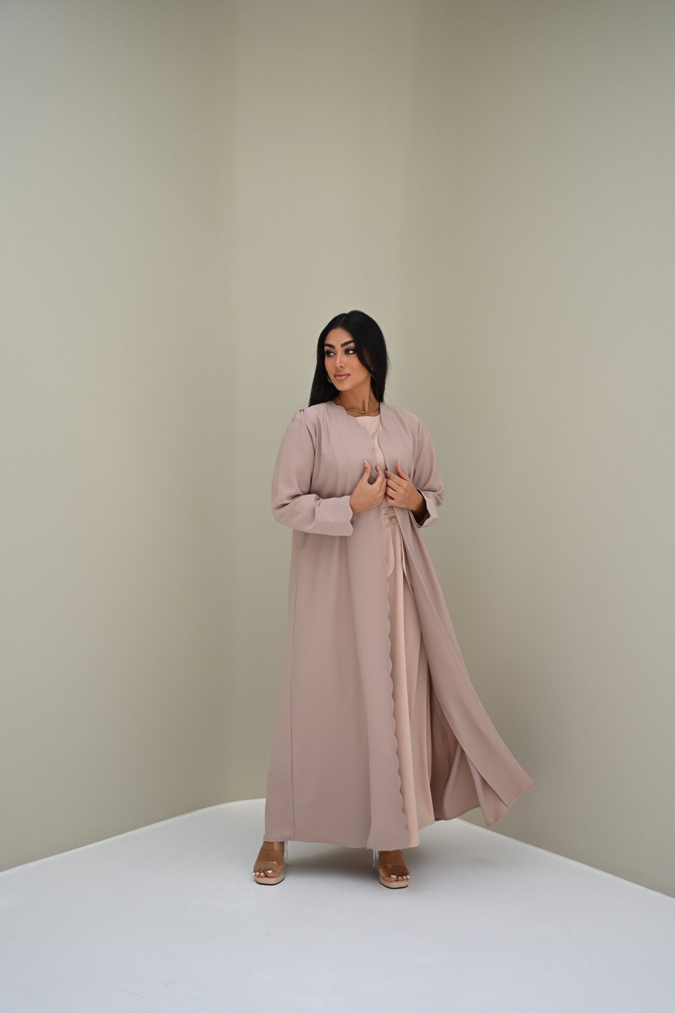 C 0501 Beige Scallop Abaya