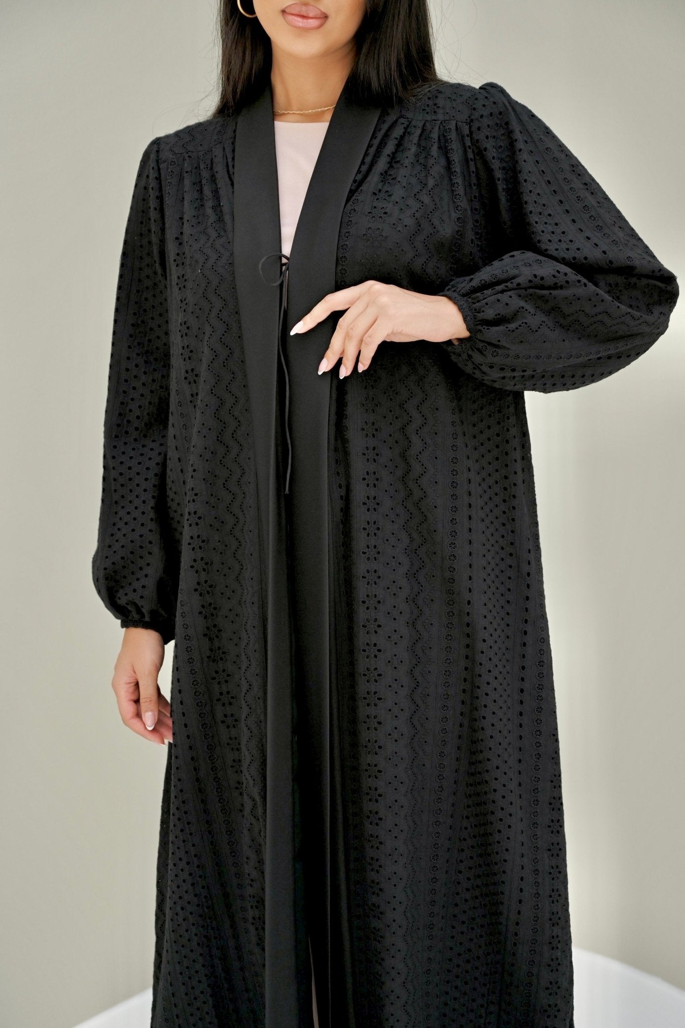 C 0514 Black Work Abaya