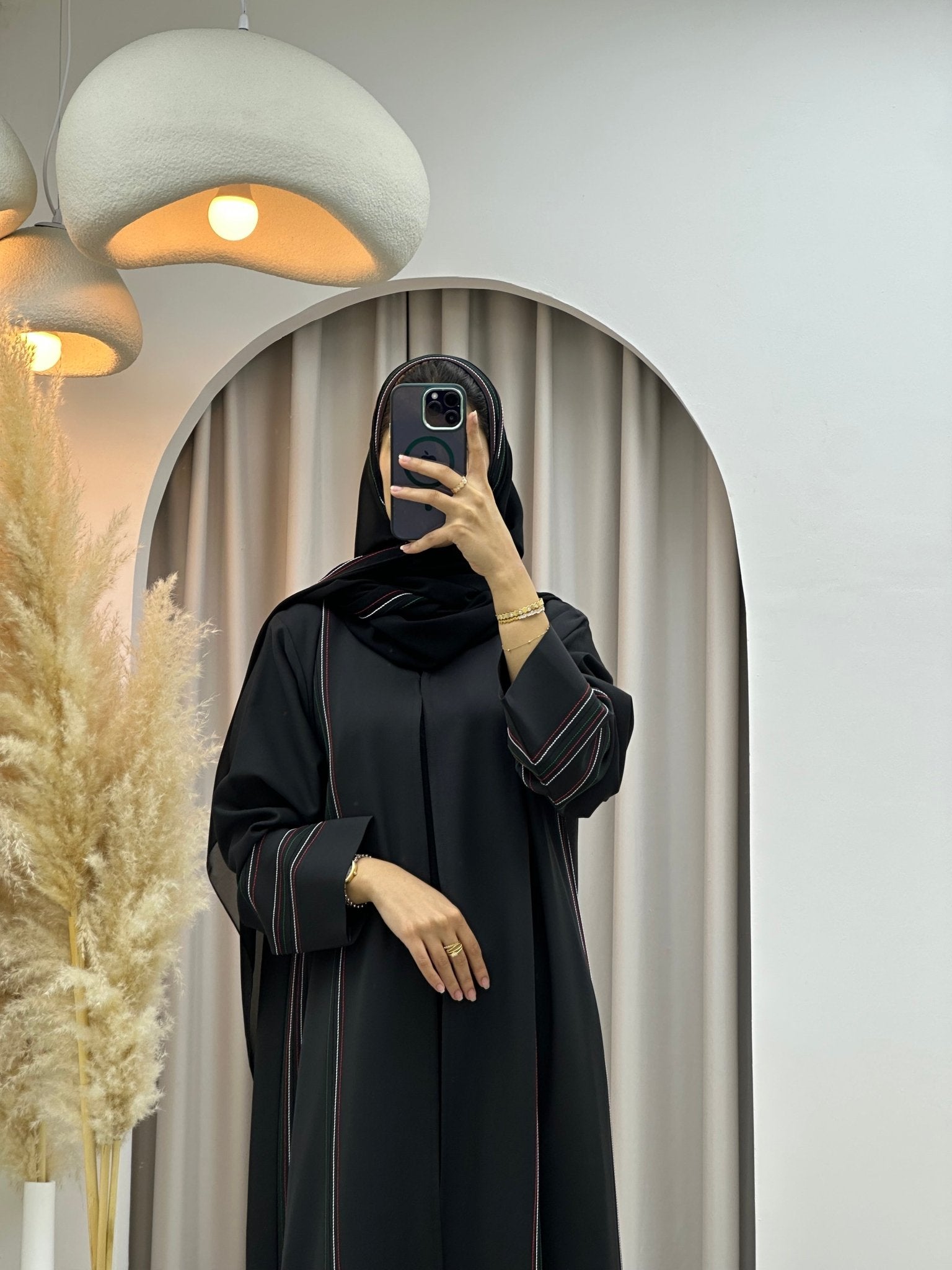 C 0557 Black Emirati National Day Abaya