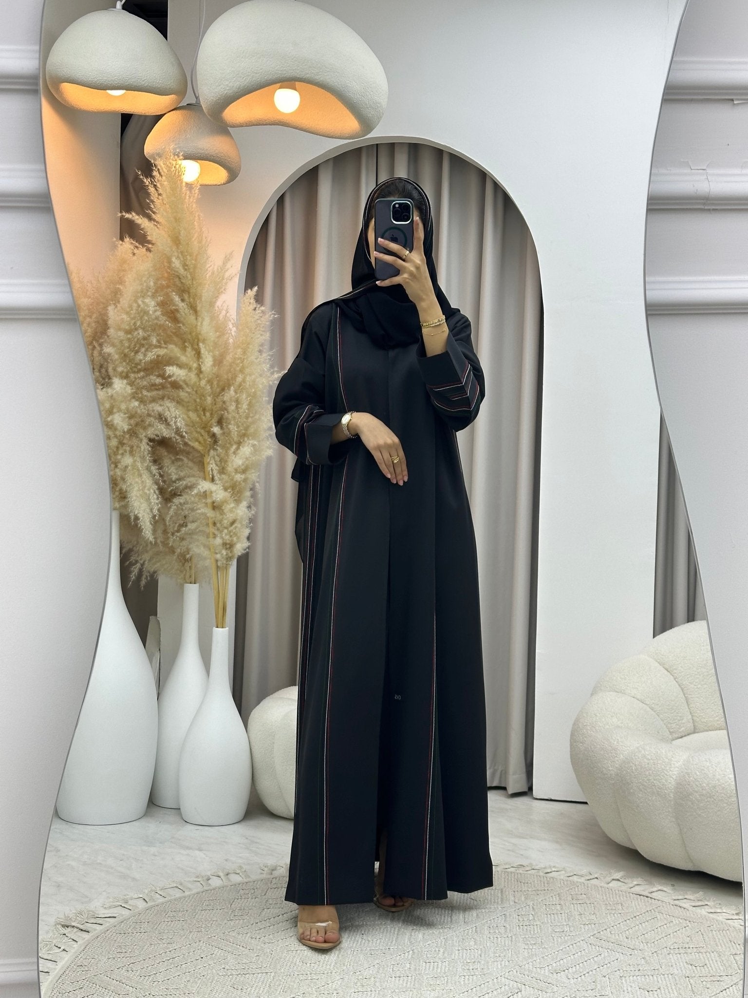 C 0557 Black Emirati National Day Abaya