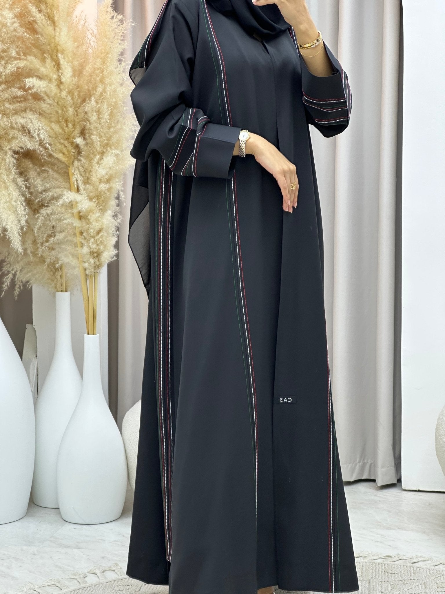 C 0557 Black Emirati National Day Abaya