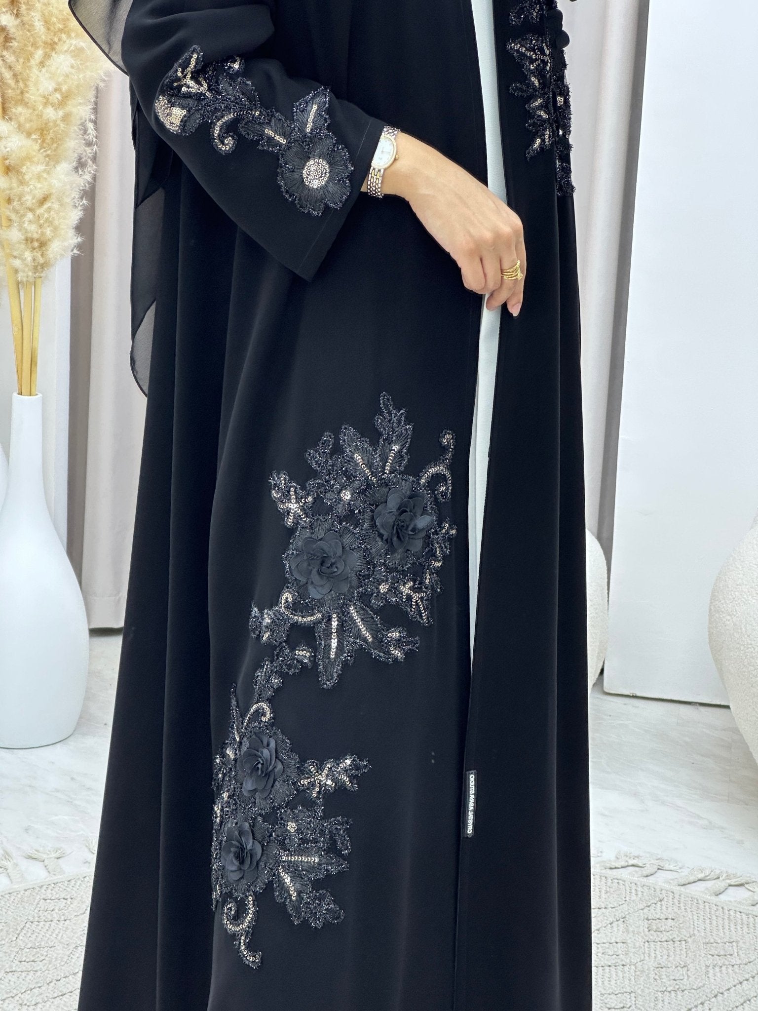 C 0579 Black Dantel Abaya