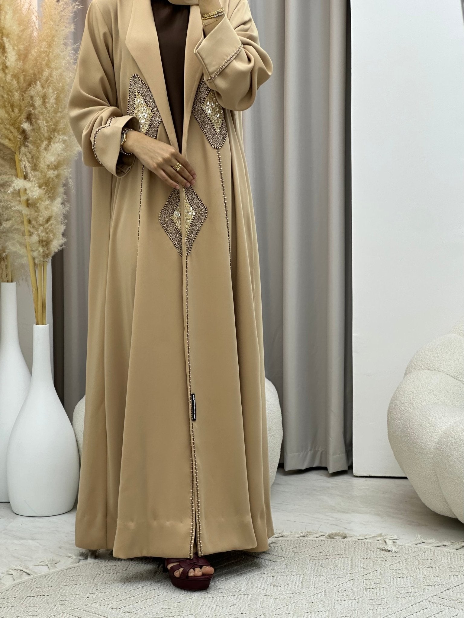 C 0581 Beige Work Abaya