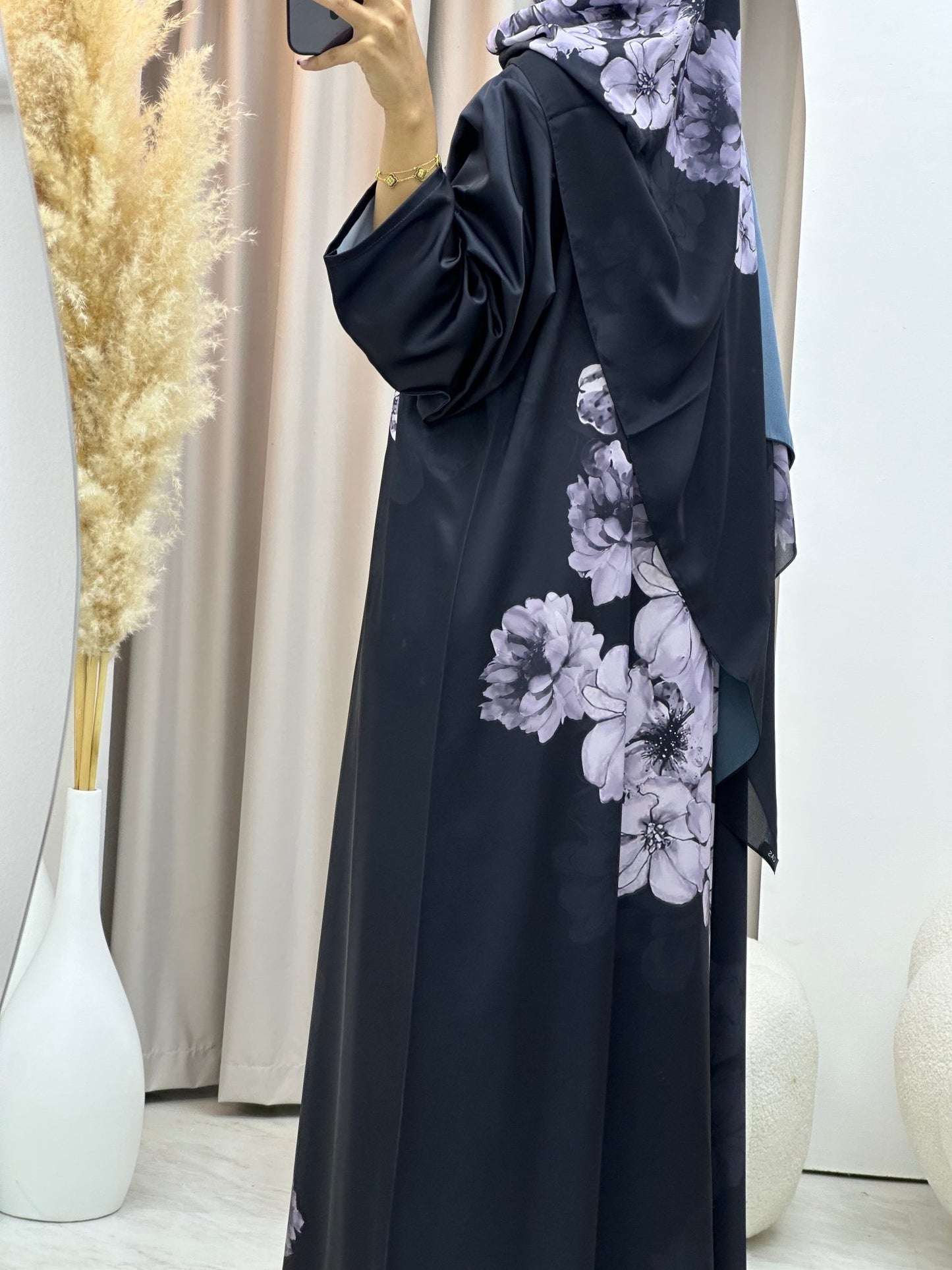 C 0586 Purple Printed Abaya