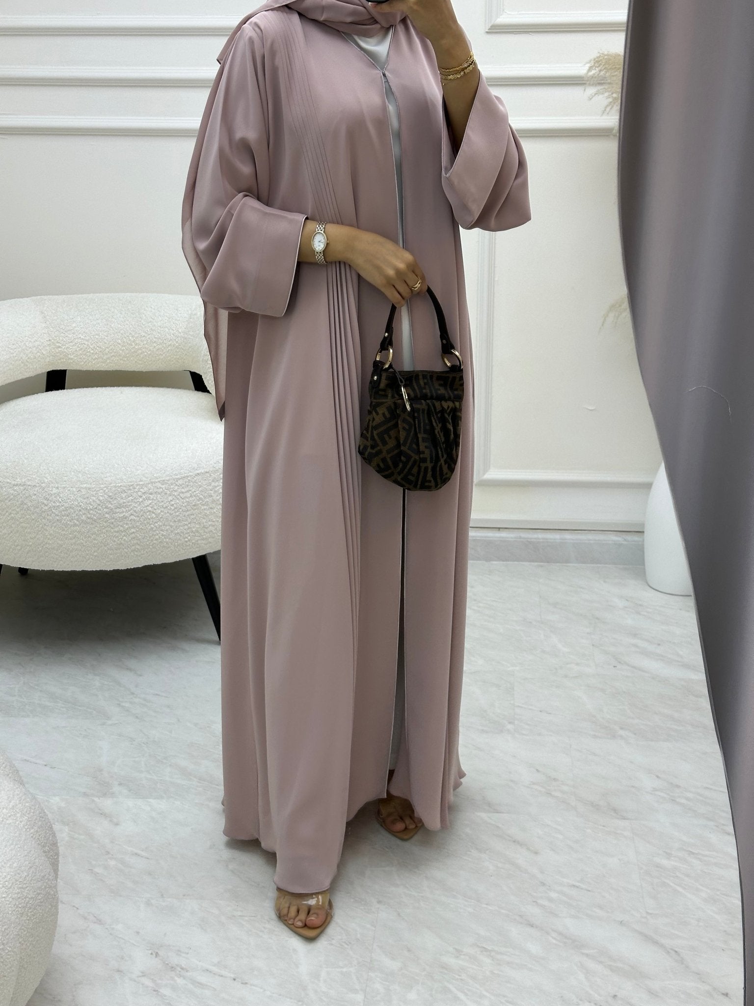 C 0605 - 02 Pink Abaya