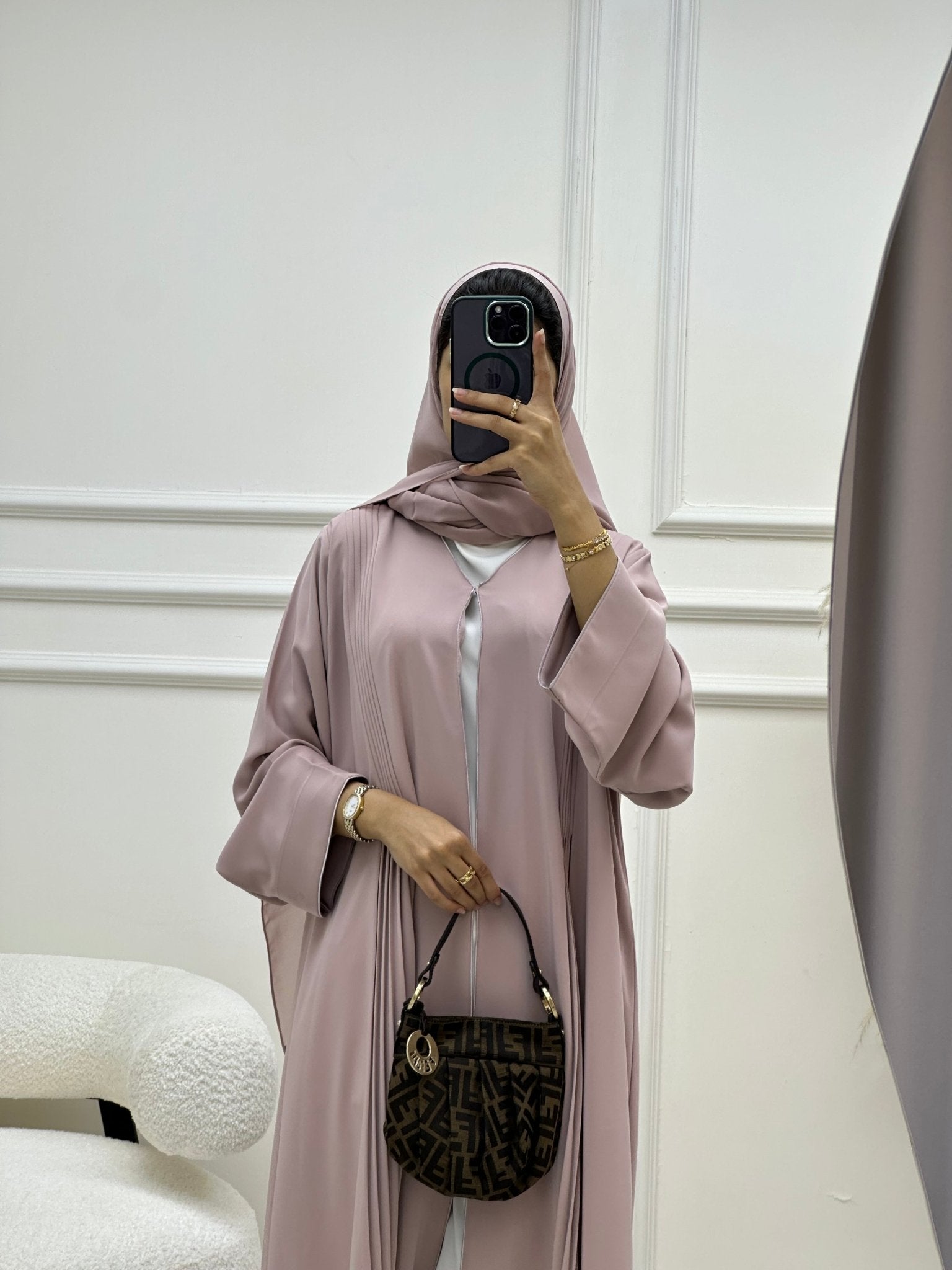 C 0605 - 02 Pink Abaya