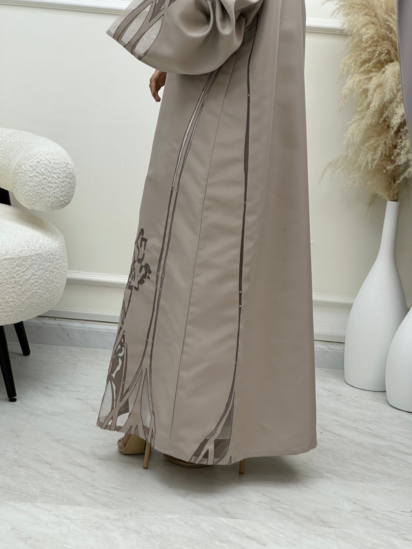 C 0607 Lasercut Nude Abaya