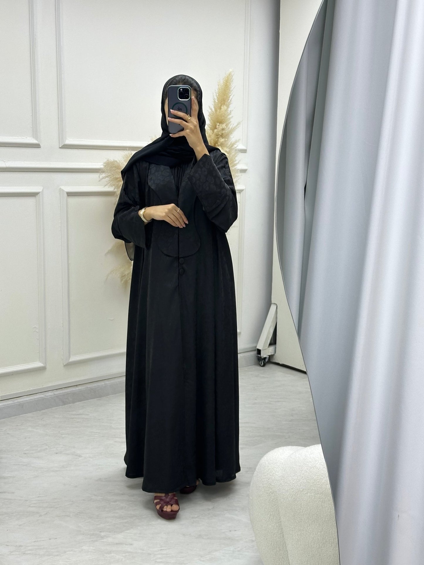 C 0635 - 01 Black Printed Abaya