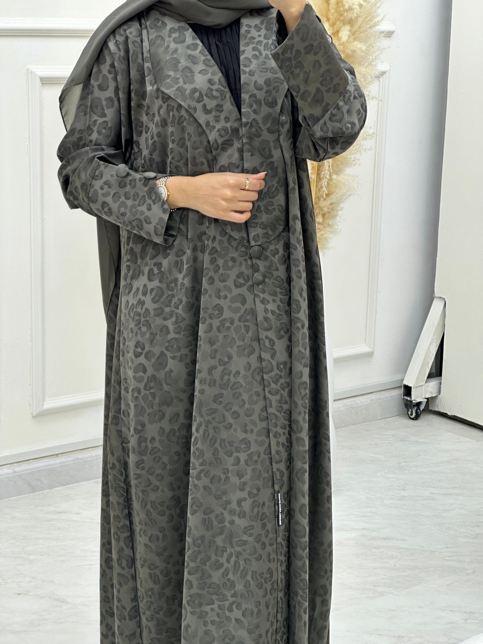 C 0635 - 06 Olive Printed Abaya