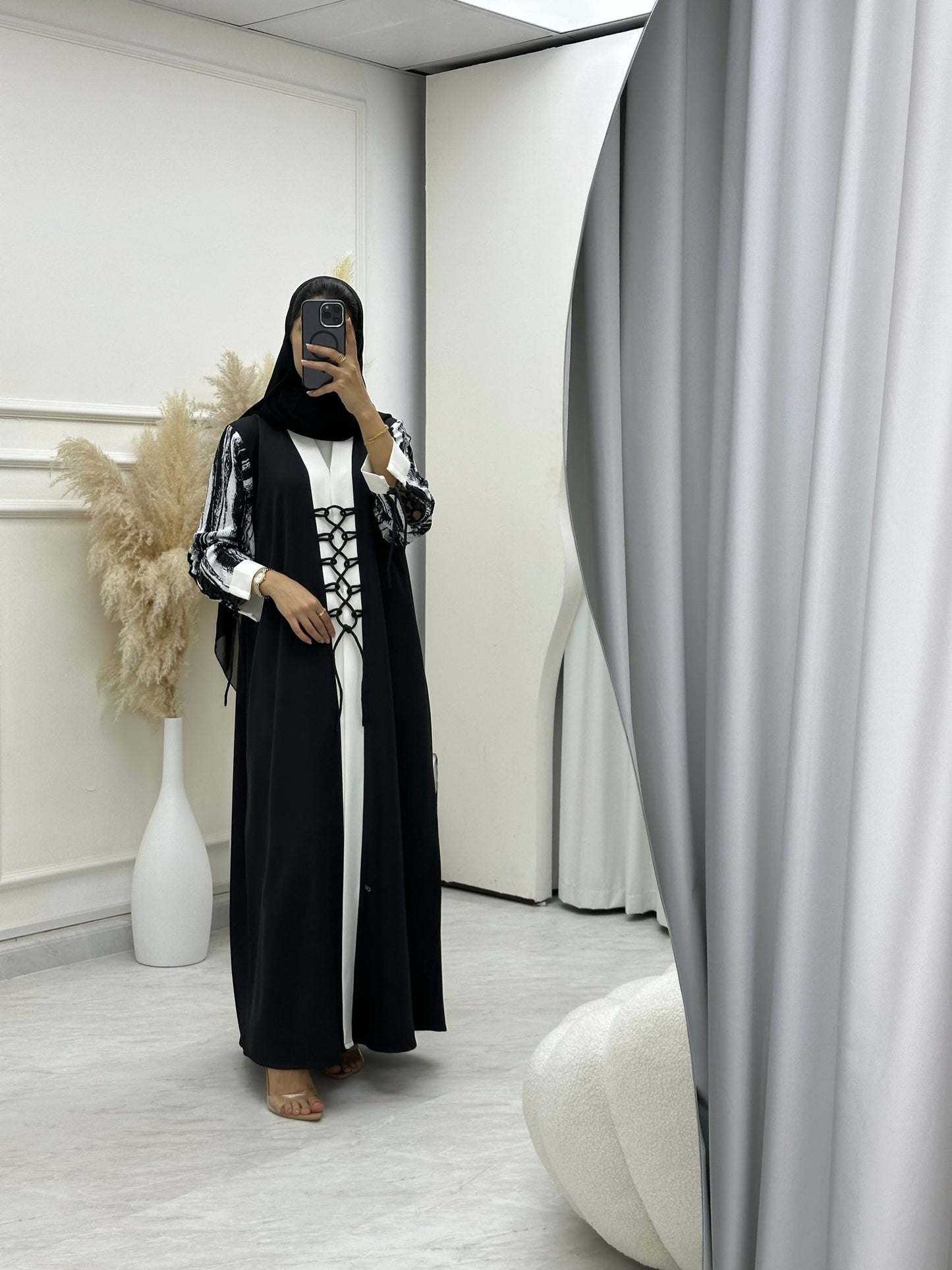 C 0638 Black Abaya