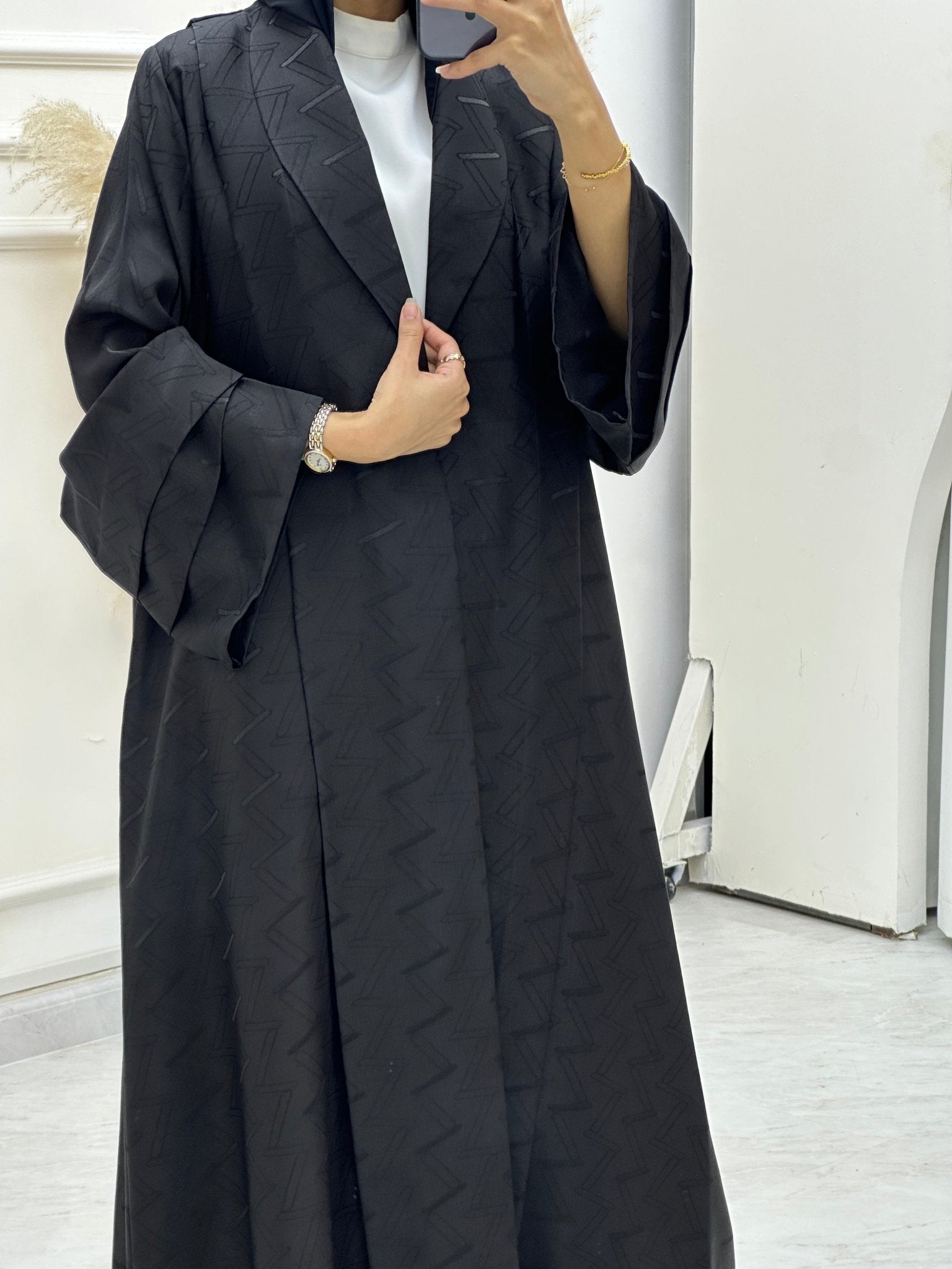 C 0640 Black Abaya