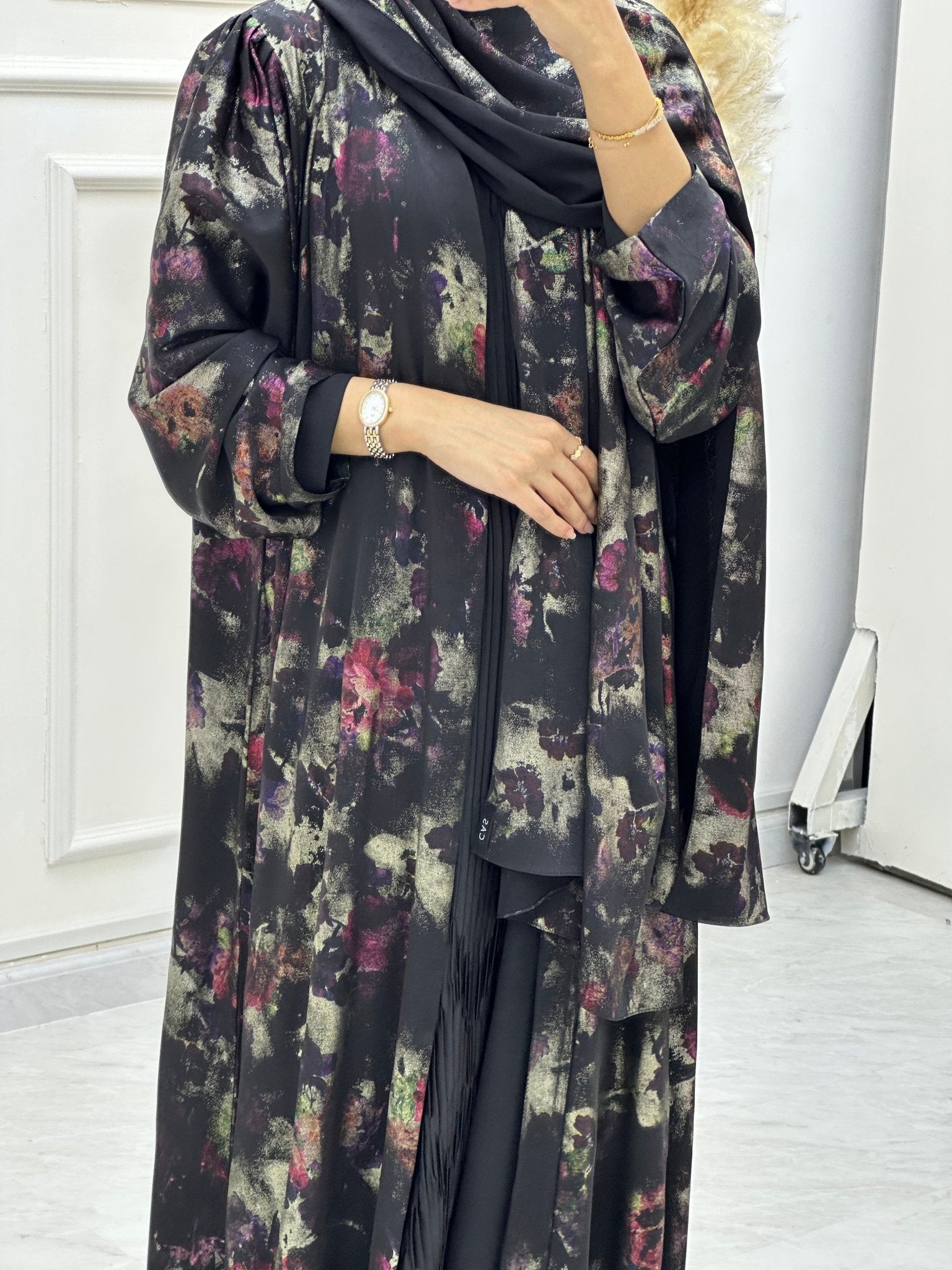 C 0643 Color Printed Abaya