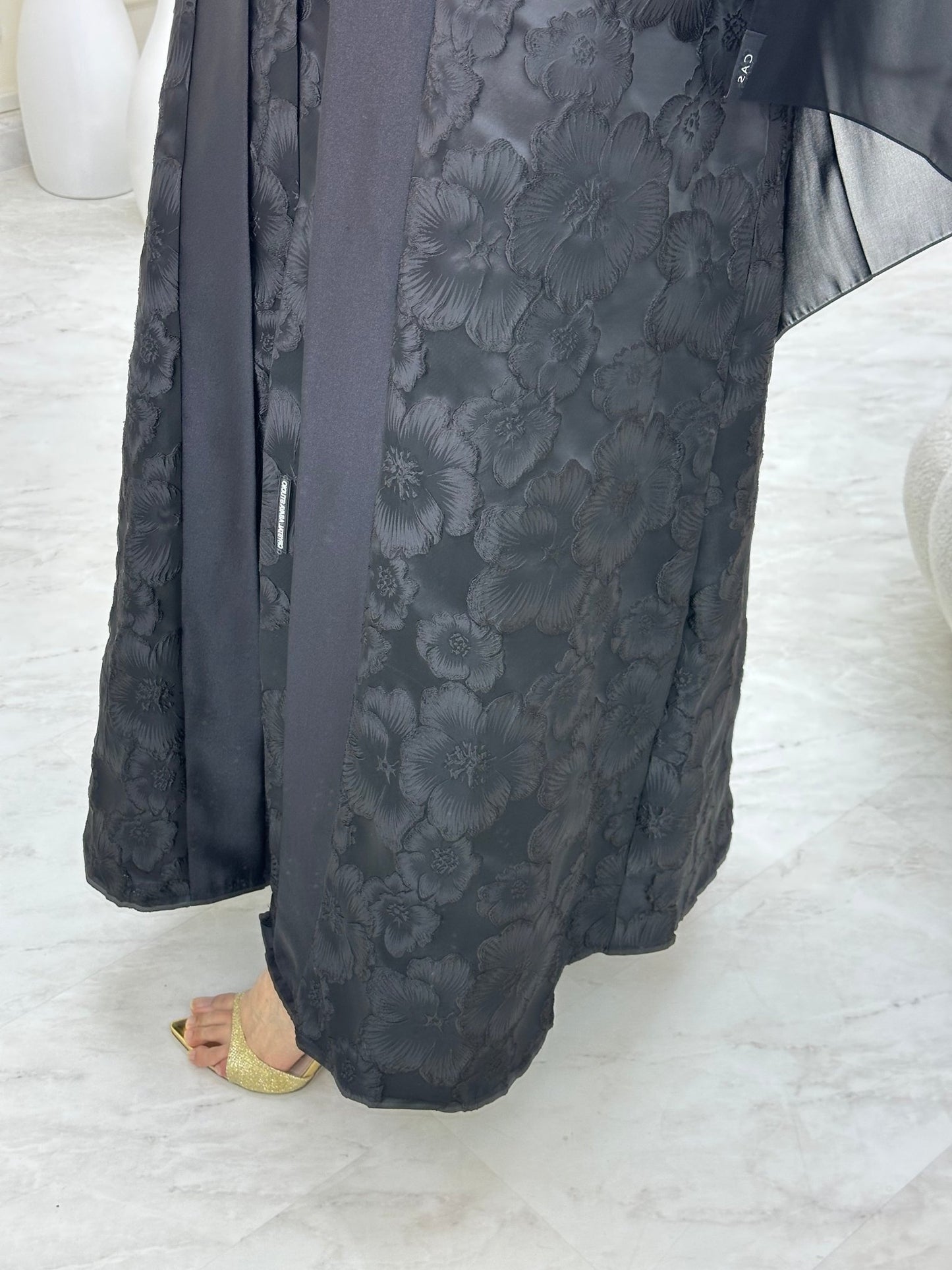 C 0647 Black Floral Abaya