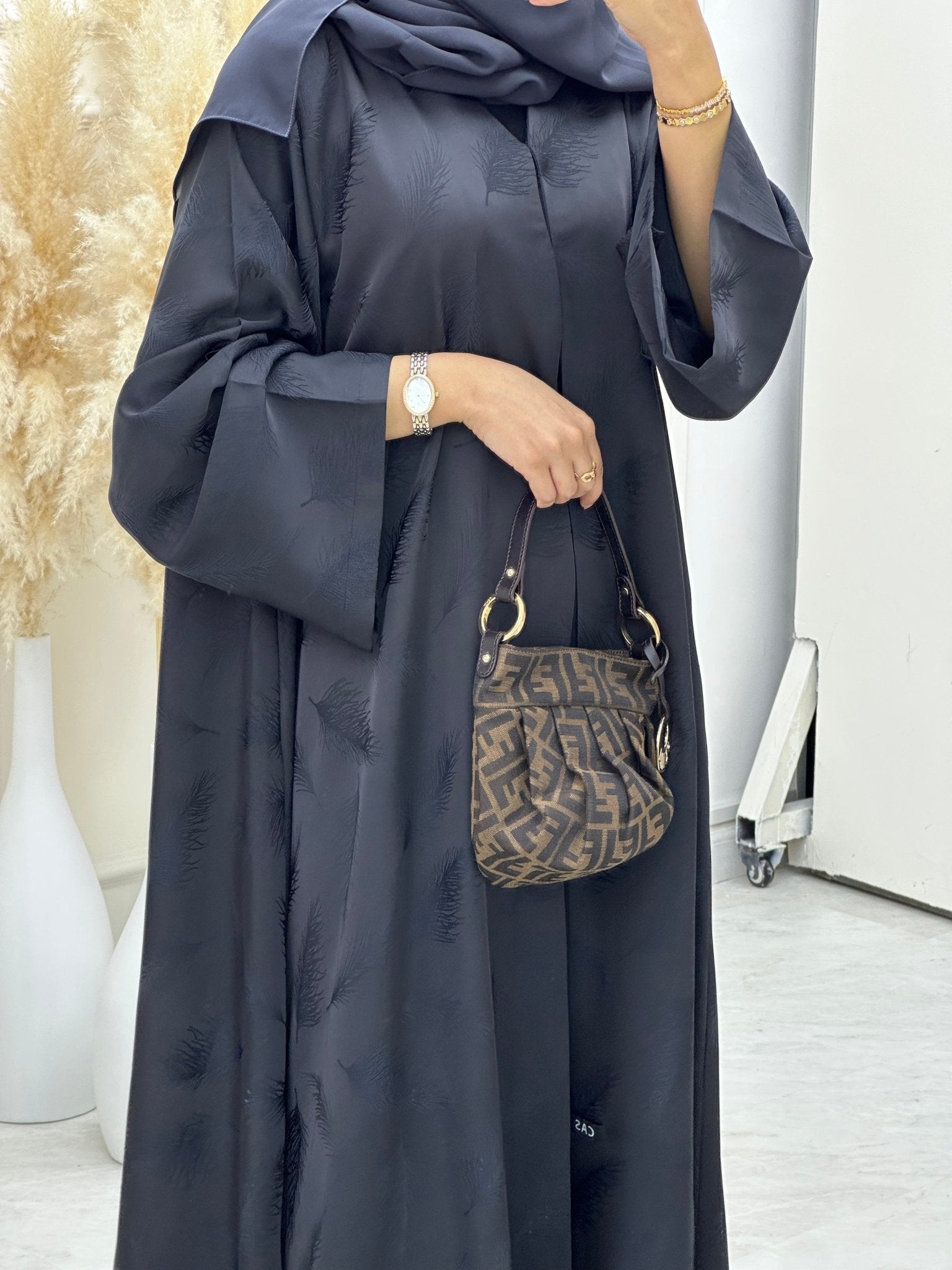 C 0653 - 02 Grey Printed Abaya